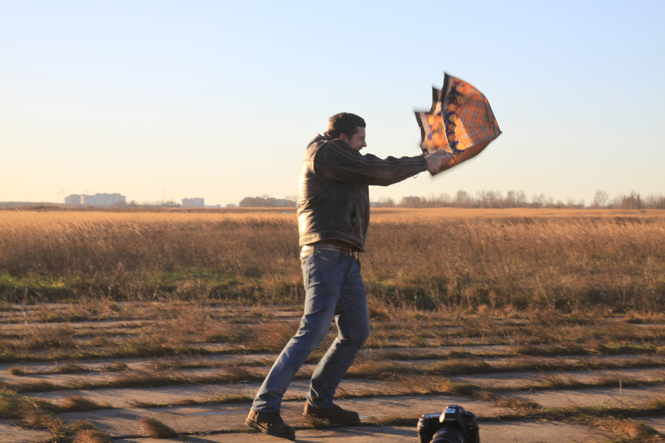 Передача «На Пределе» с Александром Колтовым (2013 г.). Авиационная техника для кино, рекламы и фотосессий