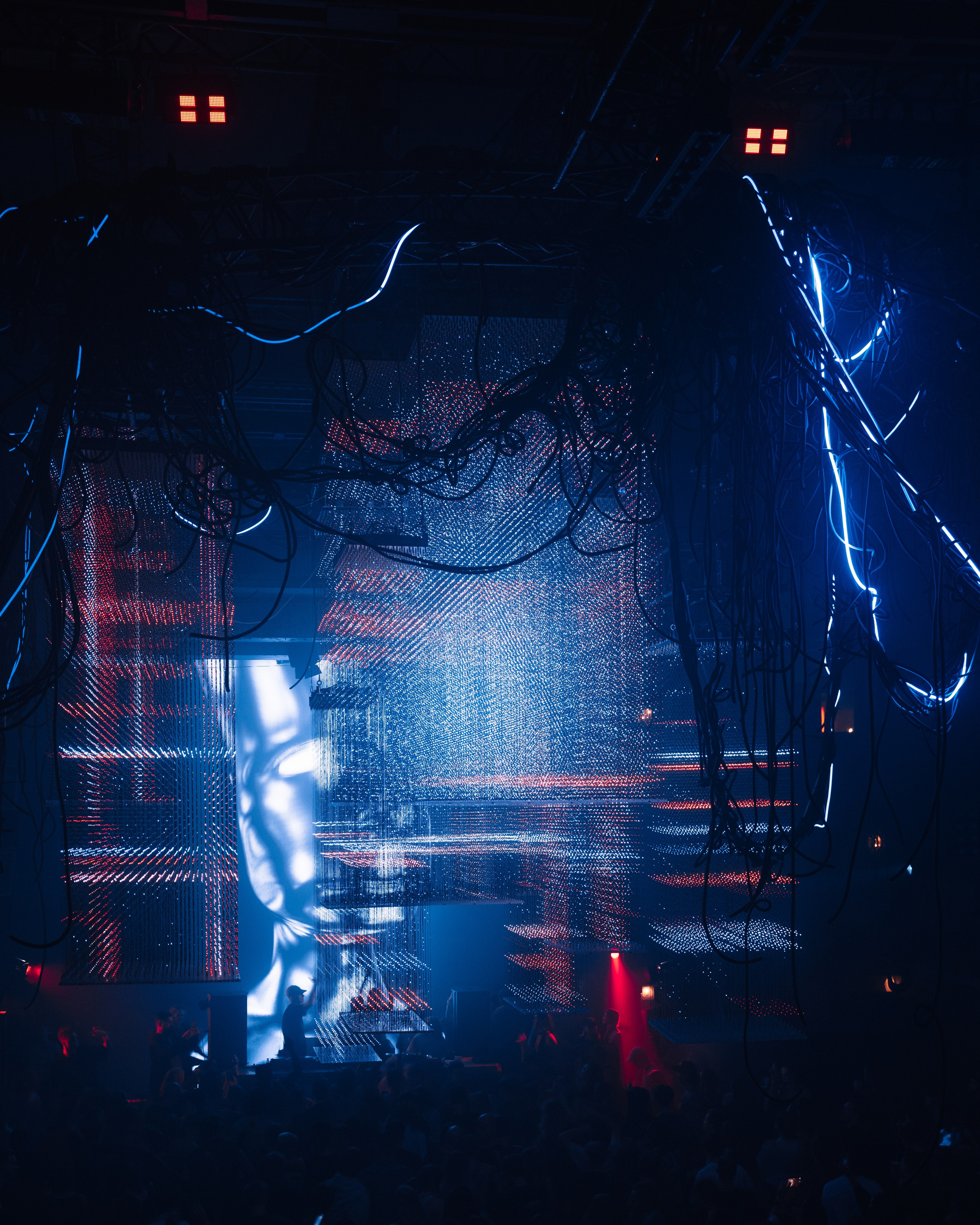 Ø, SILA SVETA. @tomrus: Рустам Шагиморданов — фотограф