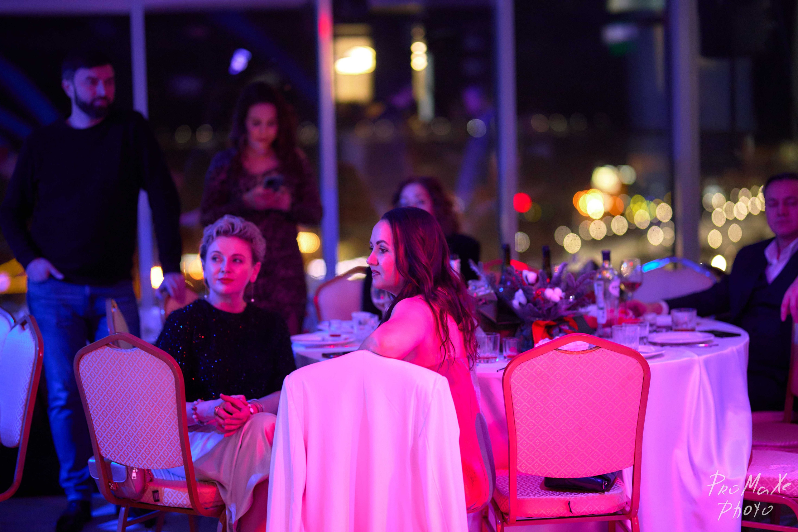 Зал КРАСА МАСС-МЕДИА ЧУВАШИИ. Владимир Суздалов (ProMaXe) — Портретный фотограф, тематические фотосессии в Чебоксарах