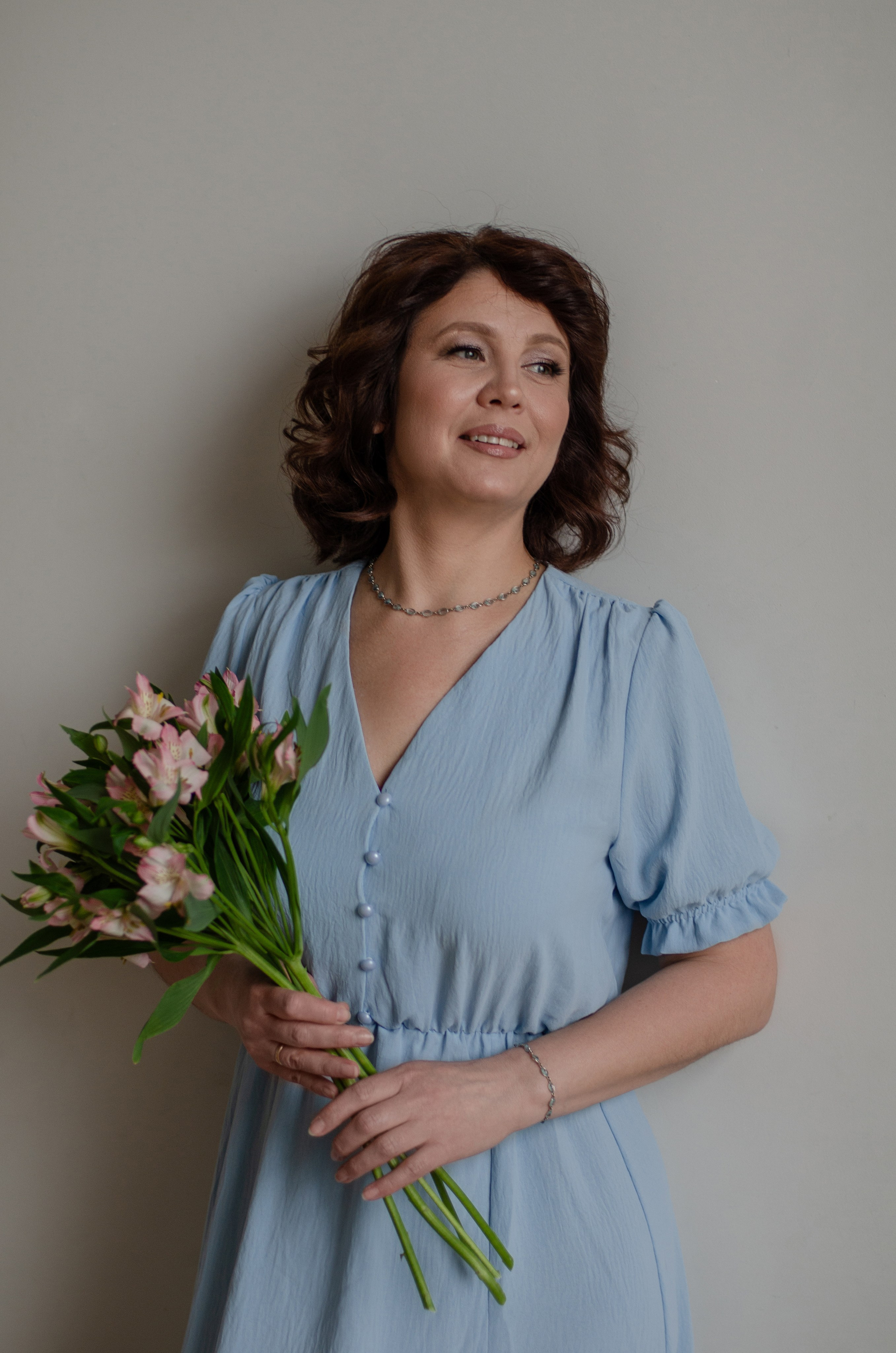 Алёна, съёмка в студии