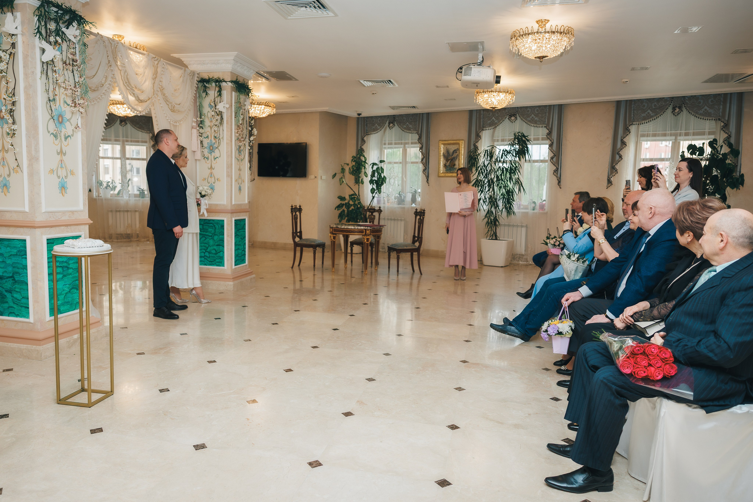 Процесс бракосочетания. Гостиница "Покровская"