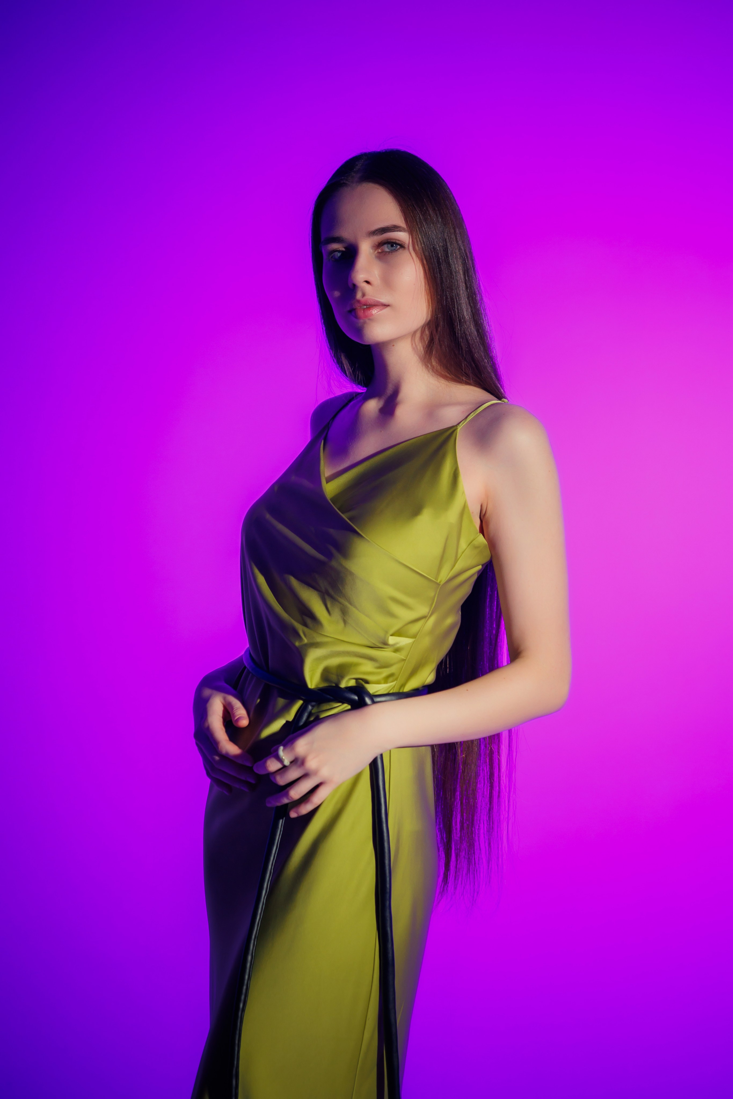 ЦВЕТНОЙ СВЕТ (однотонный). Фото, видео, авторские выпускные альбомы в Нижнем Новгороде