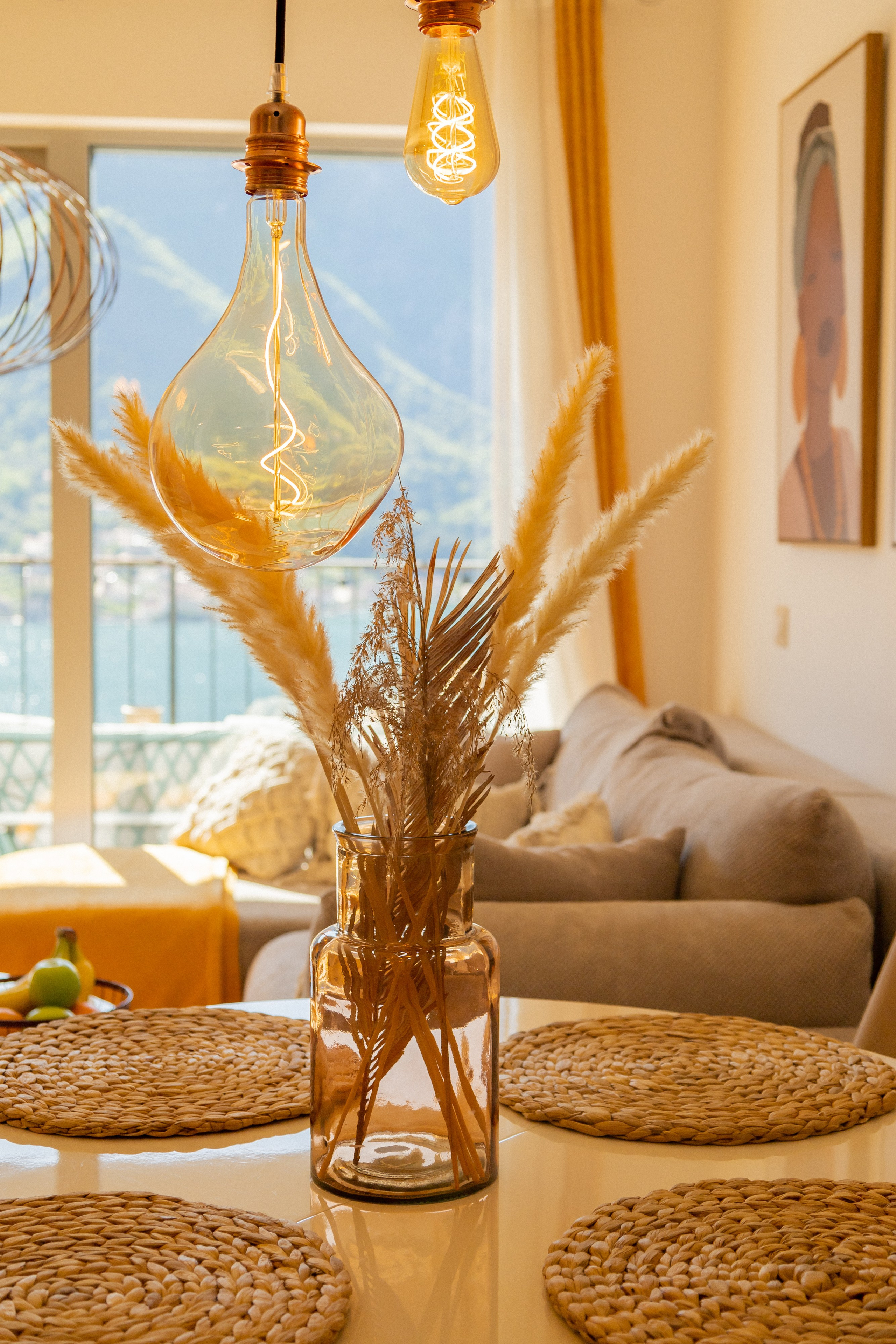 Private apartment for airbnb rent. Fotograf u Crnoj Gori-porodično fotografisanje sa djecom, lovestory, nekretnine