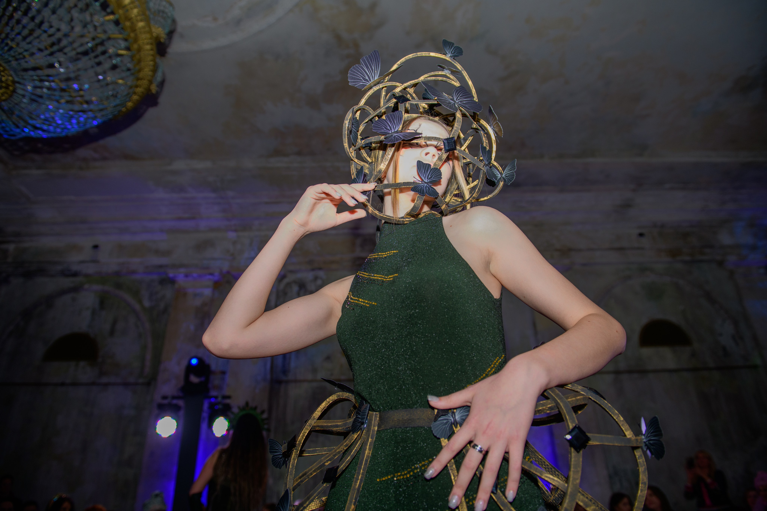 Репортаж модного показа «Люди брендов». Организация и проведение фотосъемок в Санкт-Петербурге. Фотограф Смирягин Илья