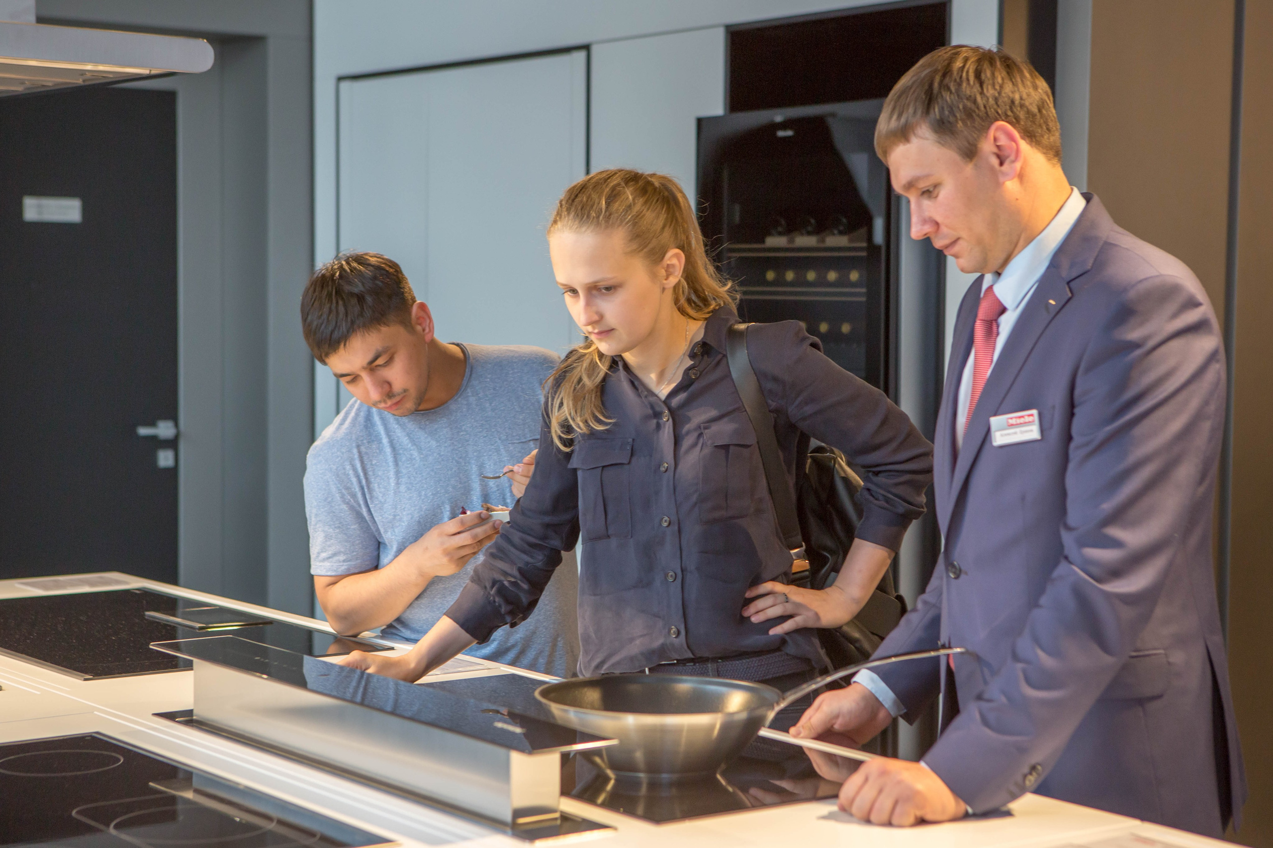 Магазин Miele. Открытие. Главная