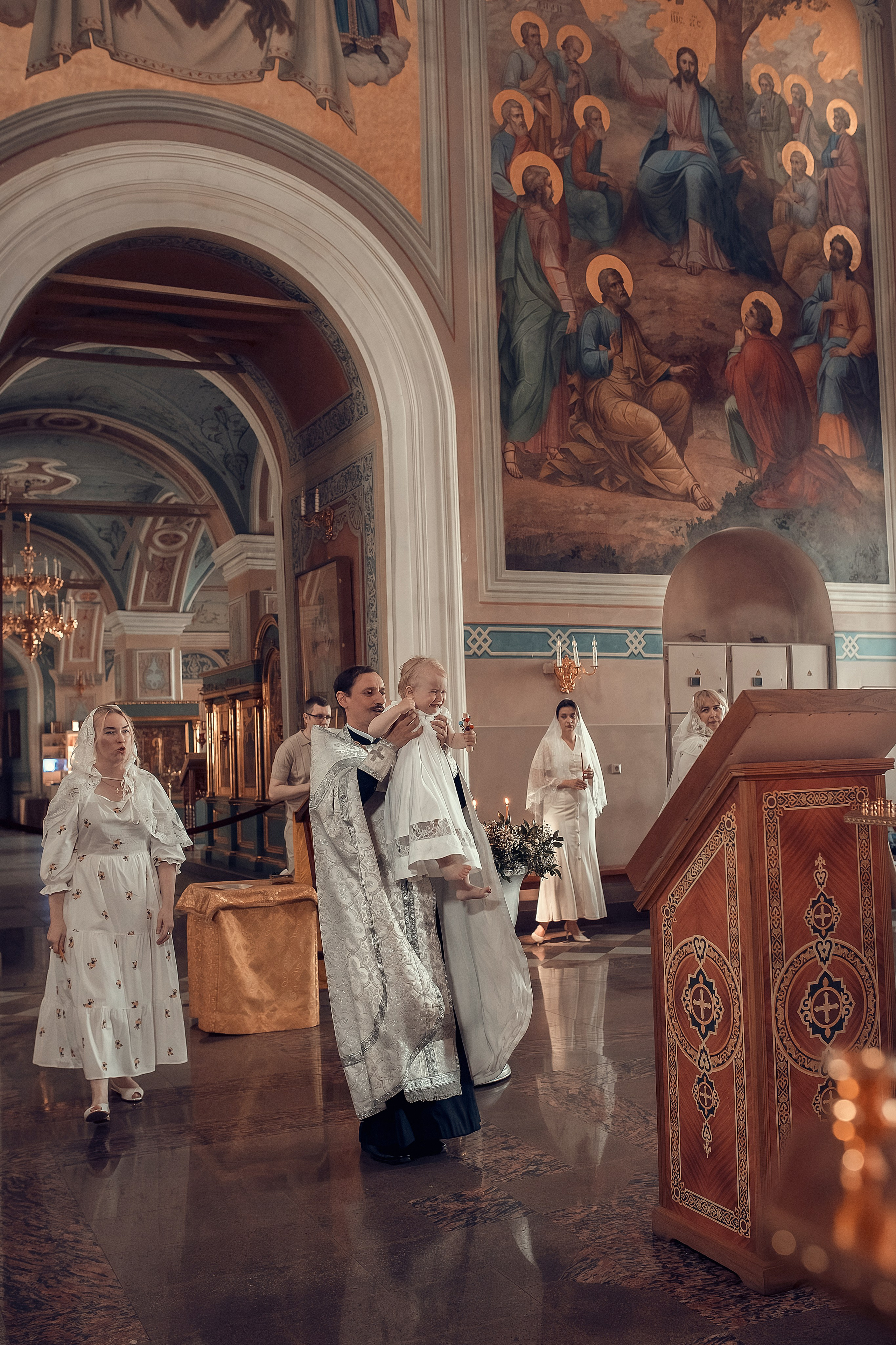 Стоимость таинства крещения. Семейный и детский фотограф в Москве в ЮАО Царицыно Алёна Асташкина