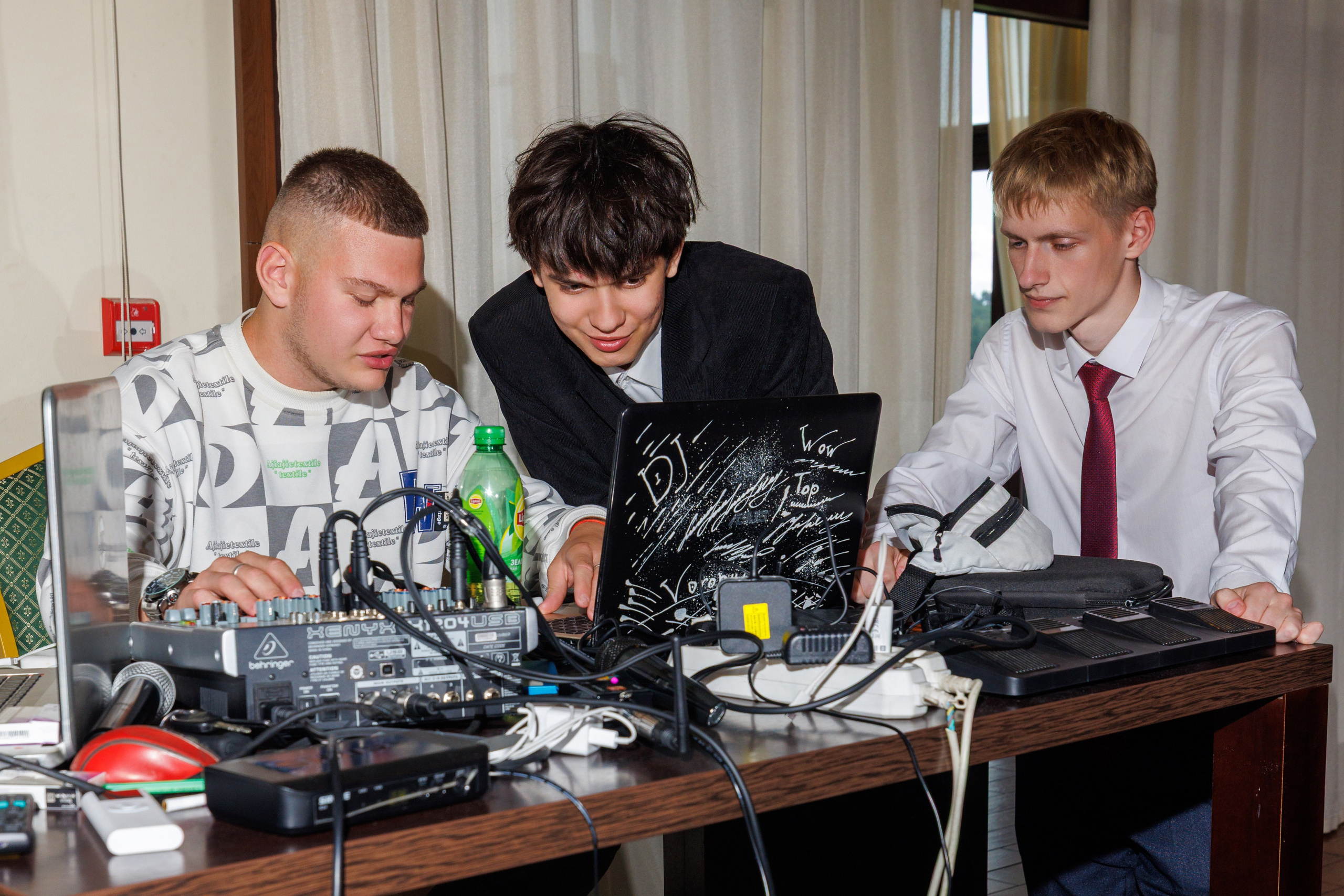 Выпускной 2025 Шк 10. Коммерческий фотограф Андрей Тремасов