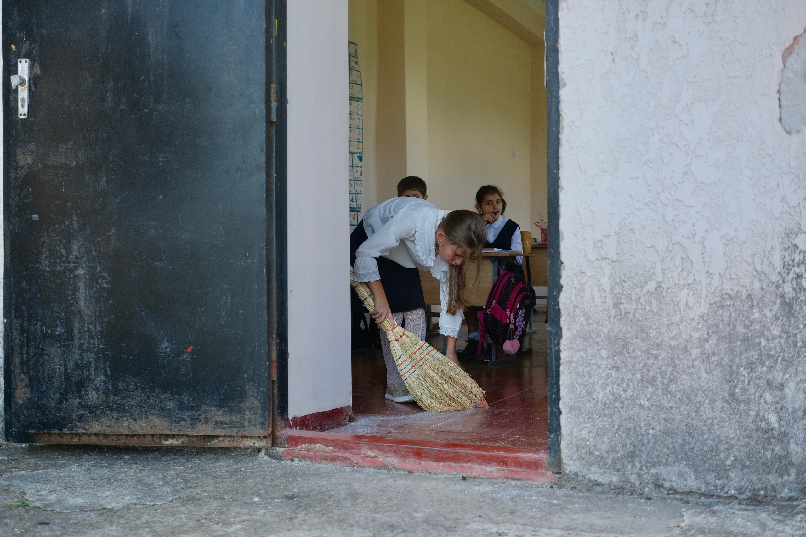 Аджамчигрская школа, Абхазия. Фотограф Евгений Андреев
