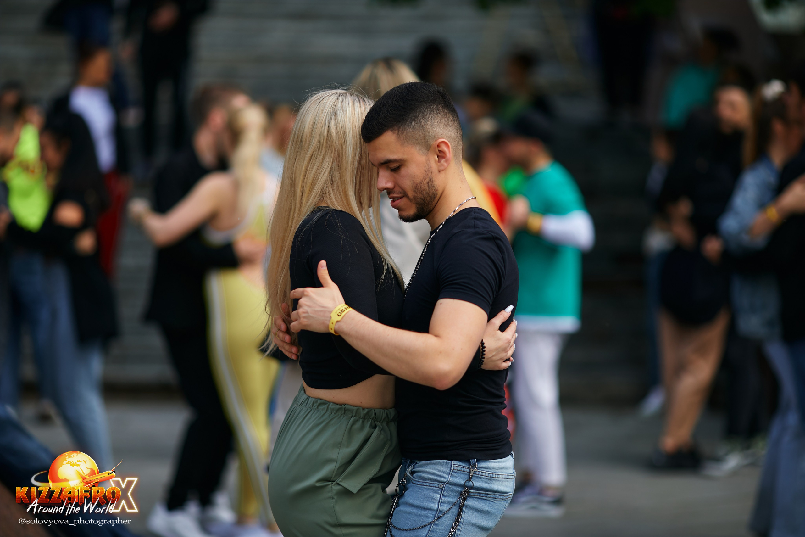 OPEN-AIR KizzAfro. Свадебный фотограф