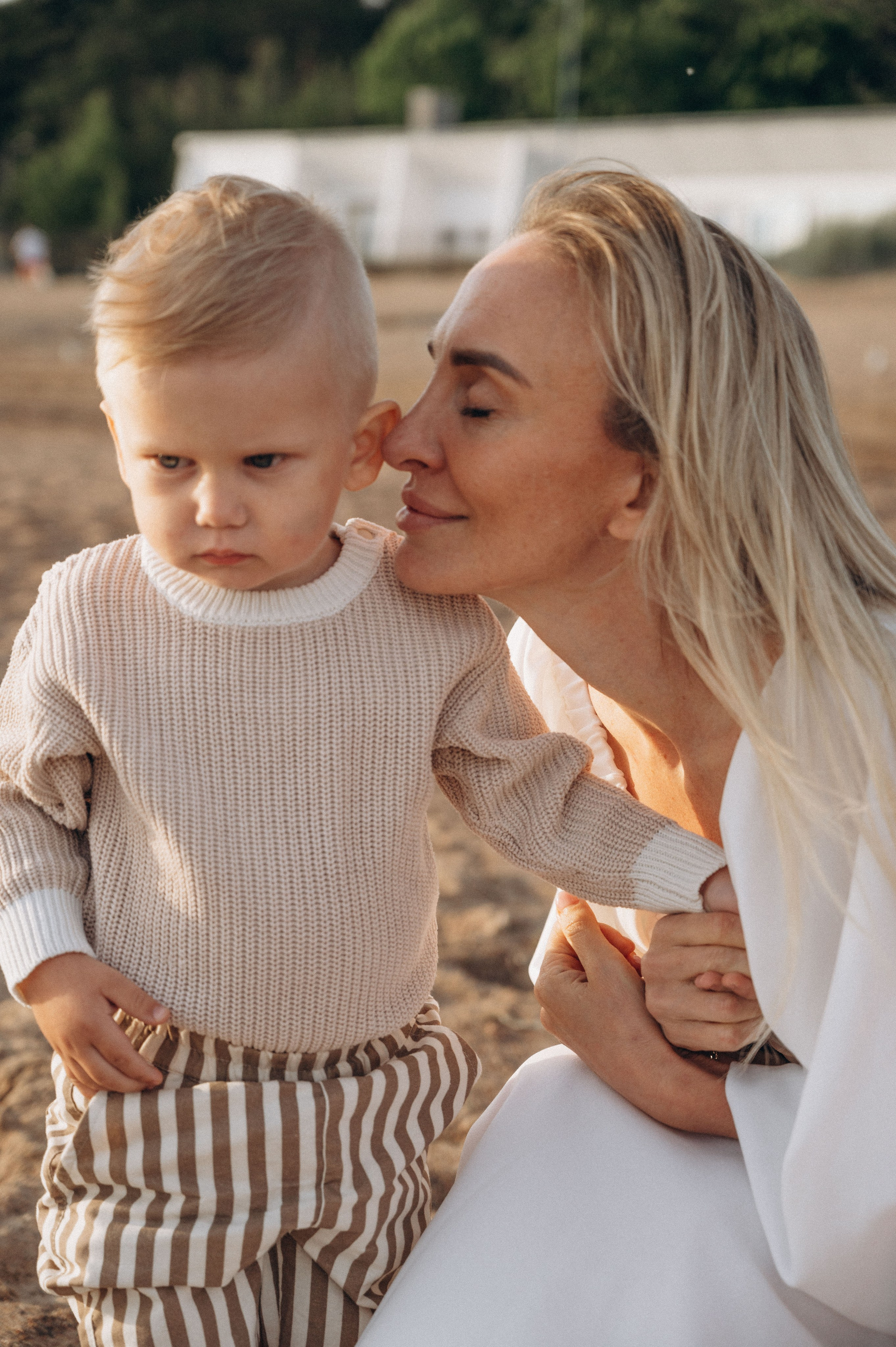 Юлия. Профессиональный фотограф беременности в СПБ. Стильные фотосессии беременности в стиле минимализм и классическая фотография