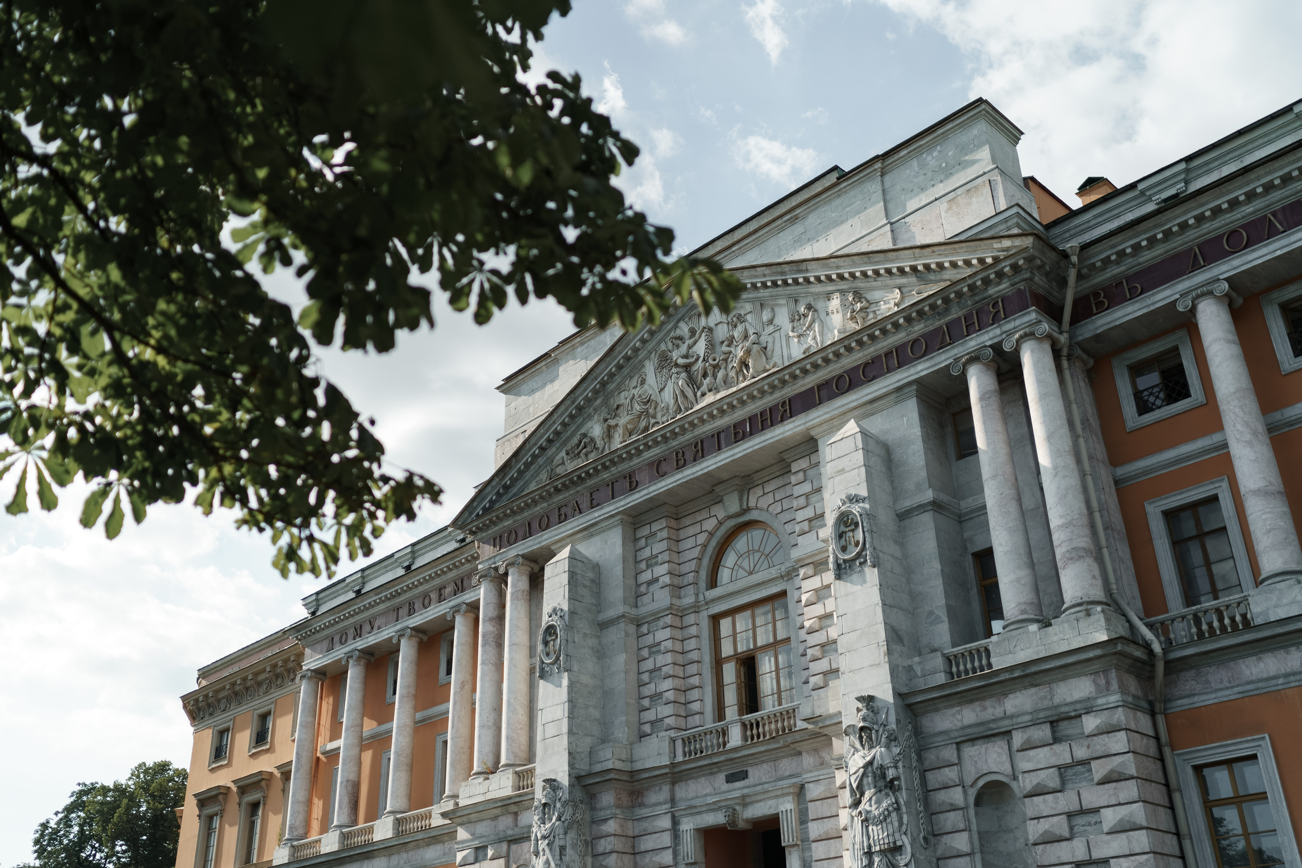 Странно, тут заперто…. Фотограф в Санкт-Петербурге Александр Дымов