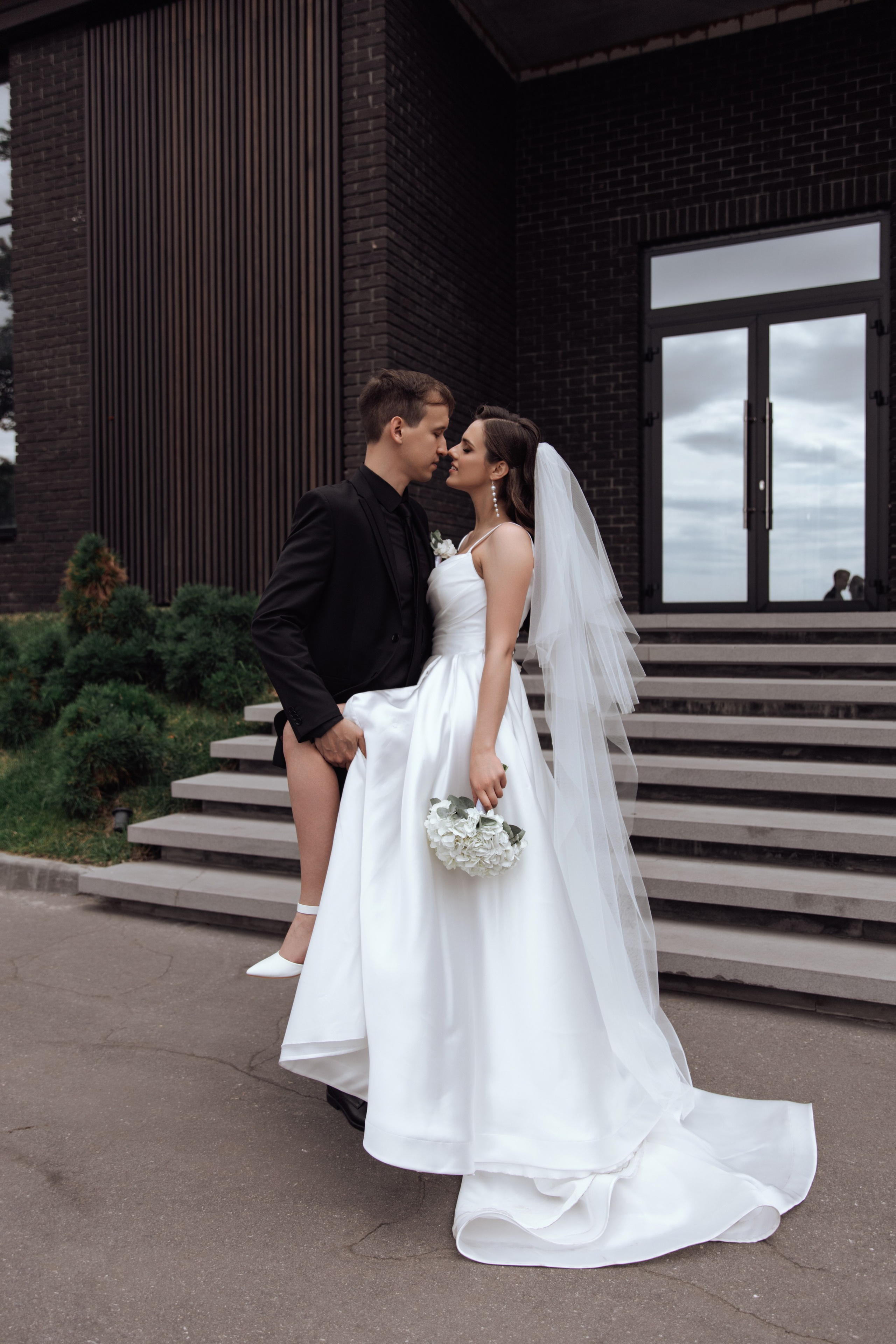 Свадебная фотосессия 30.06.23. СВАДЕБНЫЙ ФОТОГРАФ И ВИДЕОГРАФ УЛЬЯНОВСК