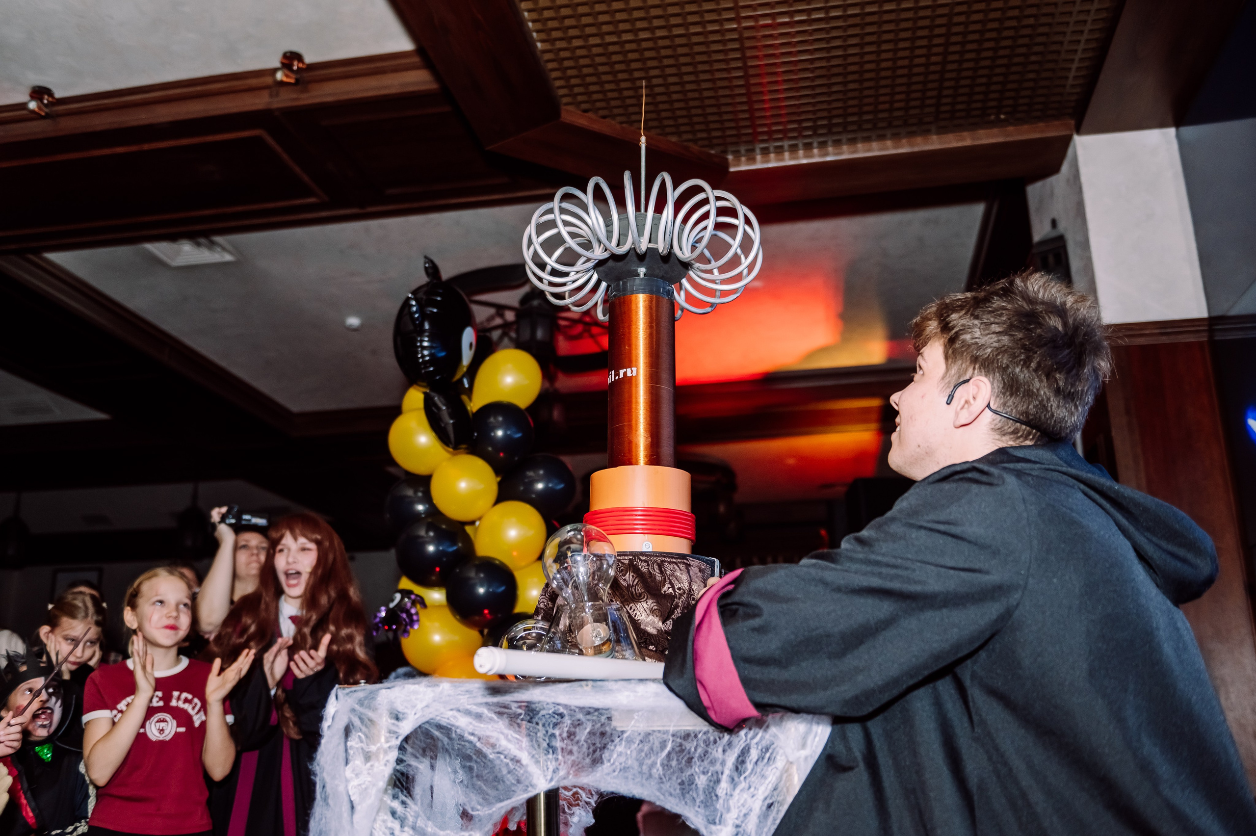 Хэллоуинские Приключения в Хофброй от ДетиСказка42. Детский фотограф, семейный фотограф и репортажи в Кемерово