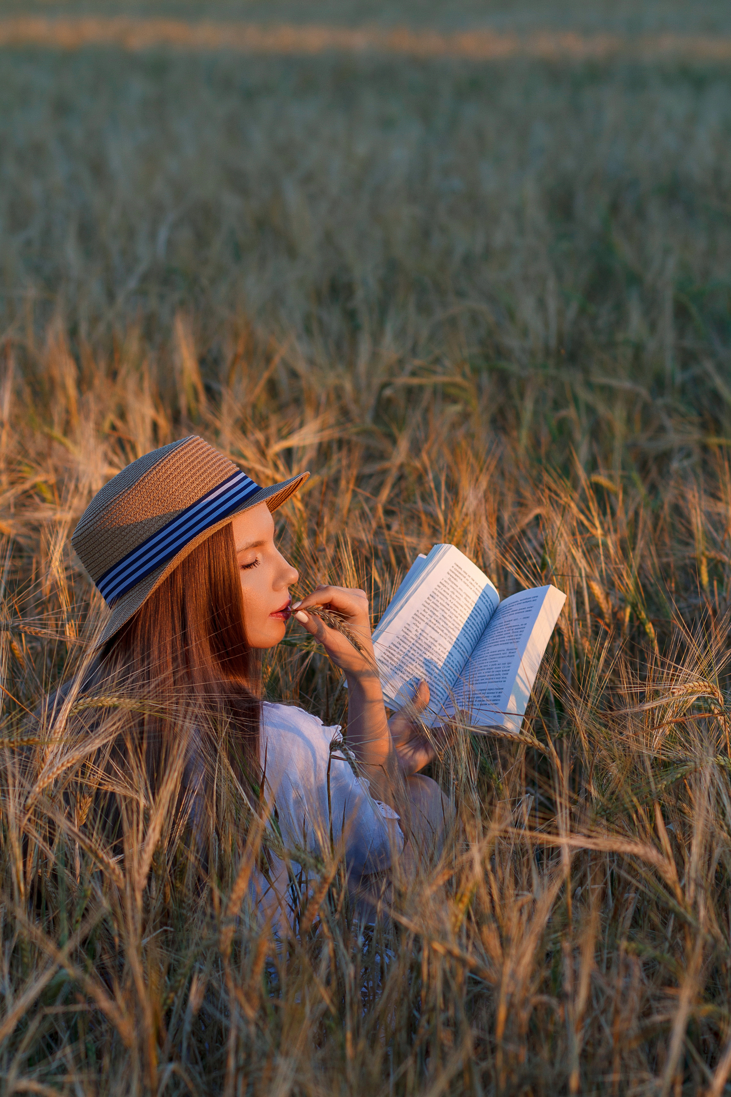 Фотосессия в поле, пшеница. Фотограф Виктория Бурова