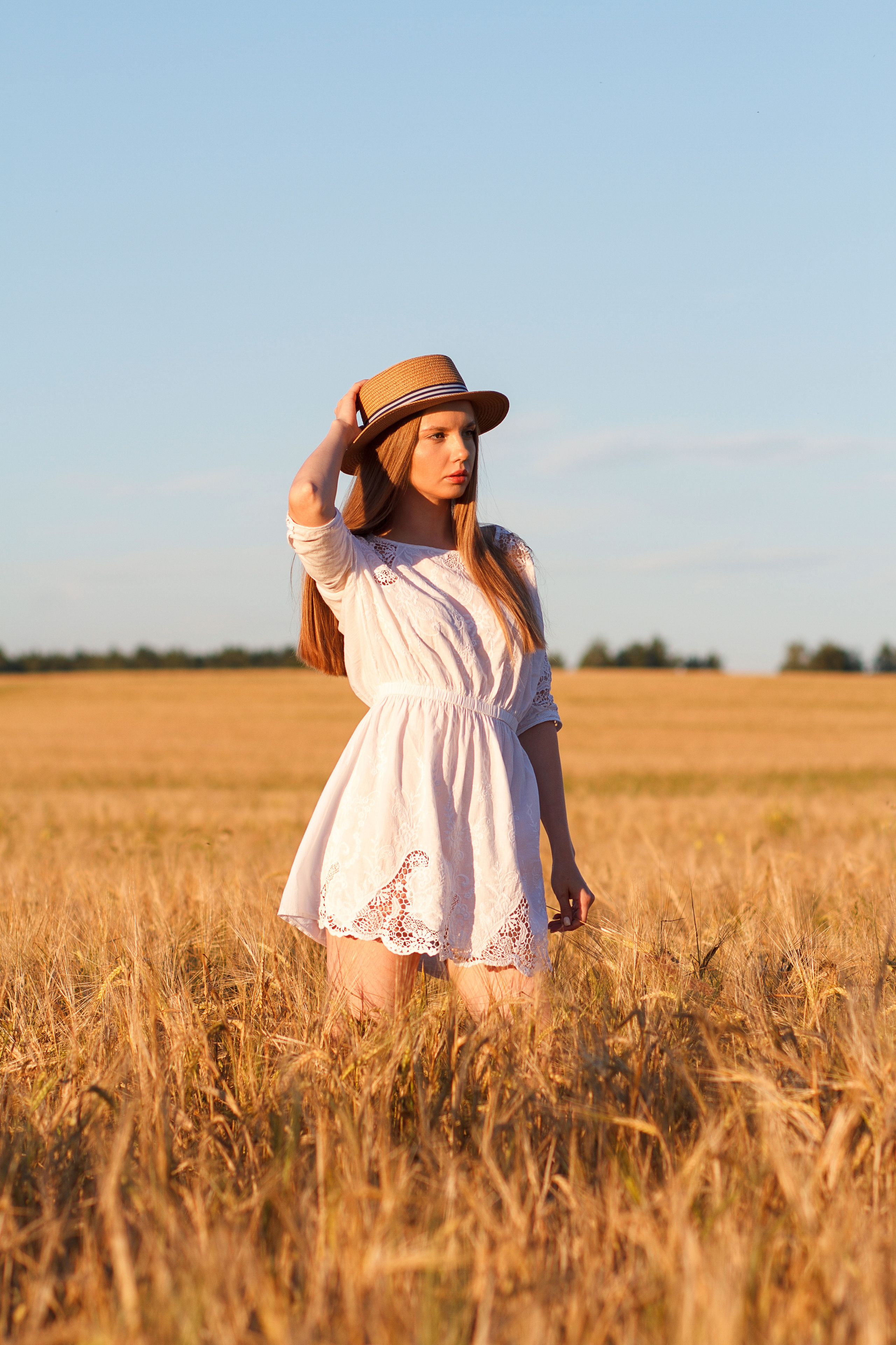 Фотосессия в поле, пшеница. Фотограф Виктория Бурова