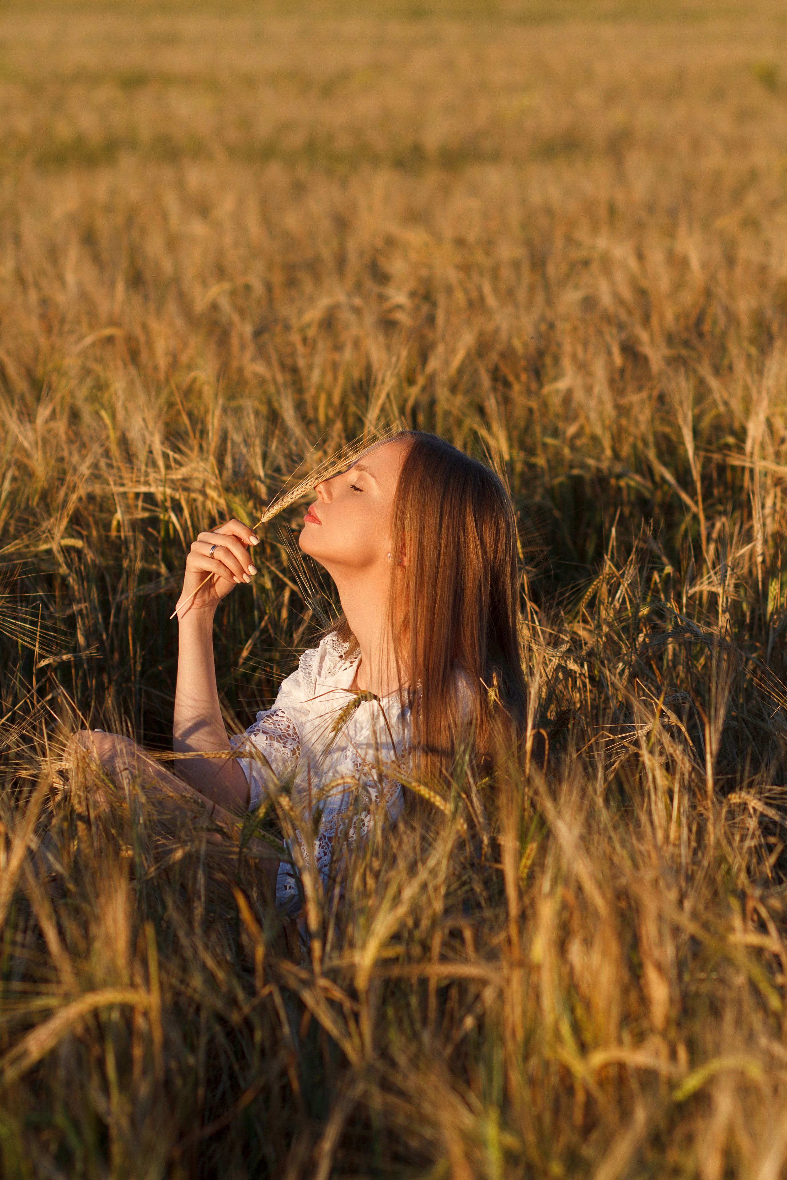 Фотосессия в поле, пшеница. Фотограф Виктория Бурова