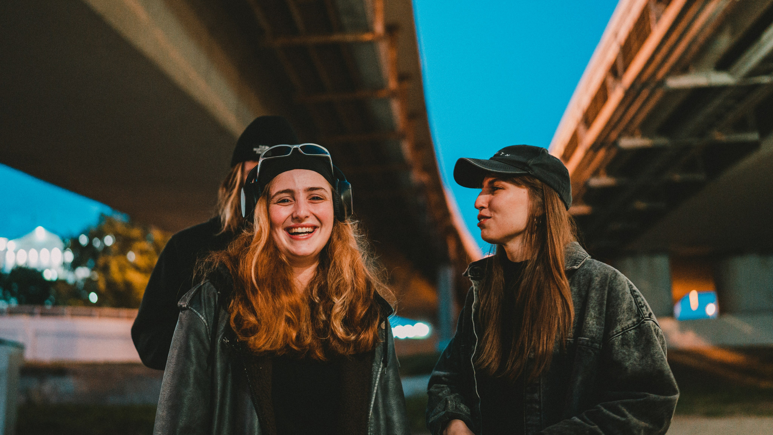 Бэкстейдж съемок клипа «Шулай». Главная