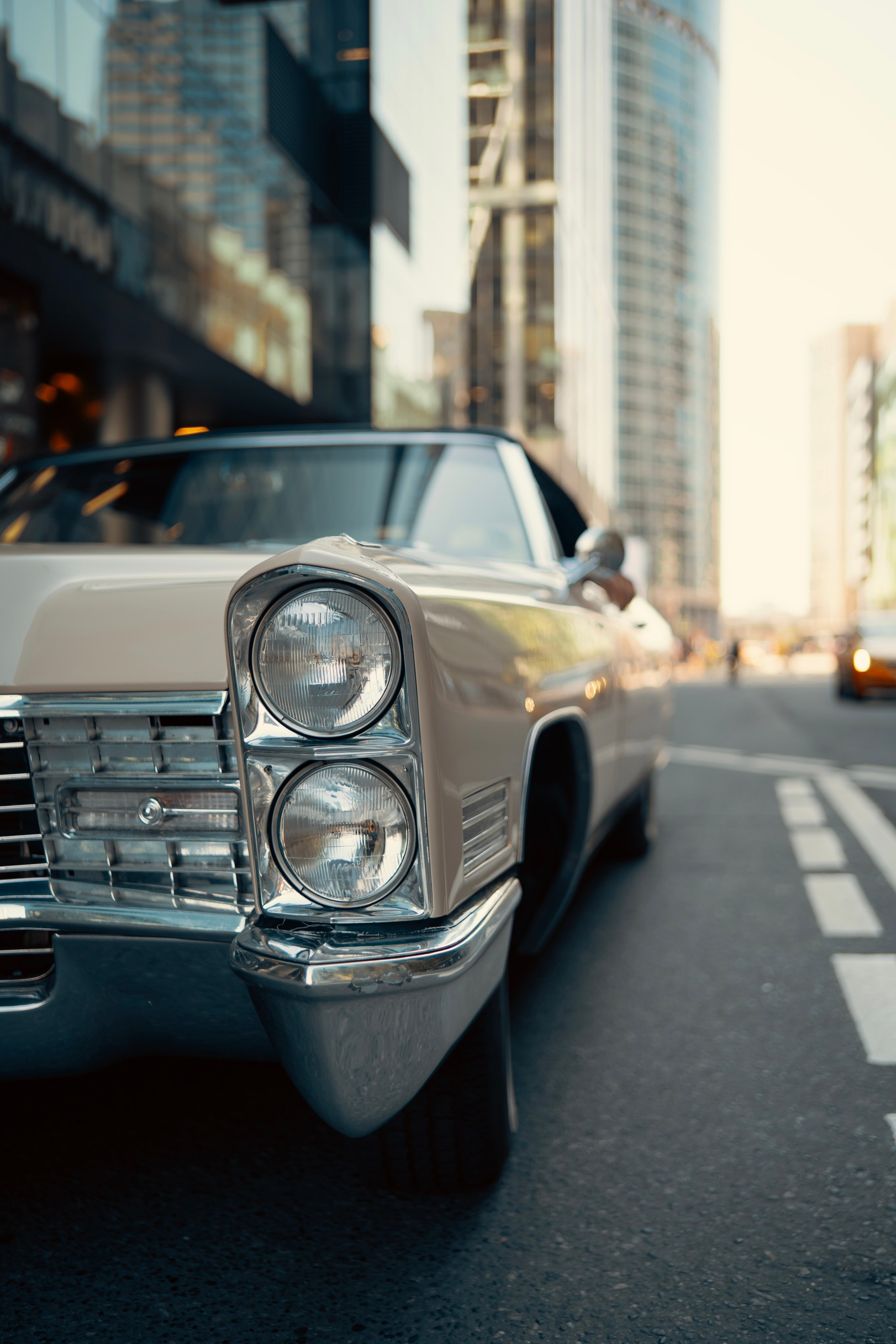 Retro Cadillac. Felixtones