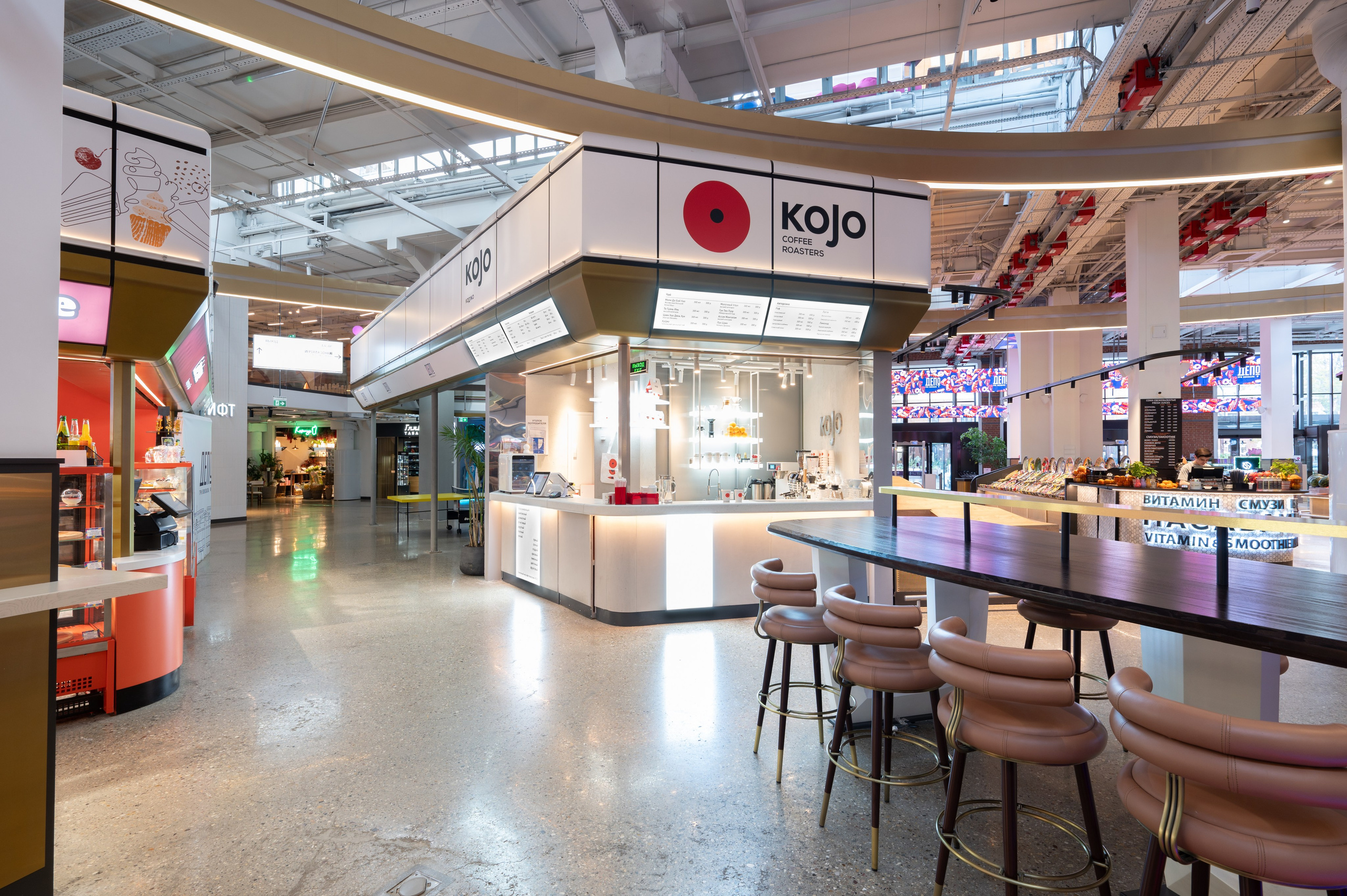 Кофе-корнер на Новорязанской улице. Интерьерный фотограф в Москве и Московской области Арсений Войко