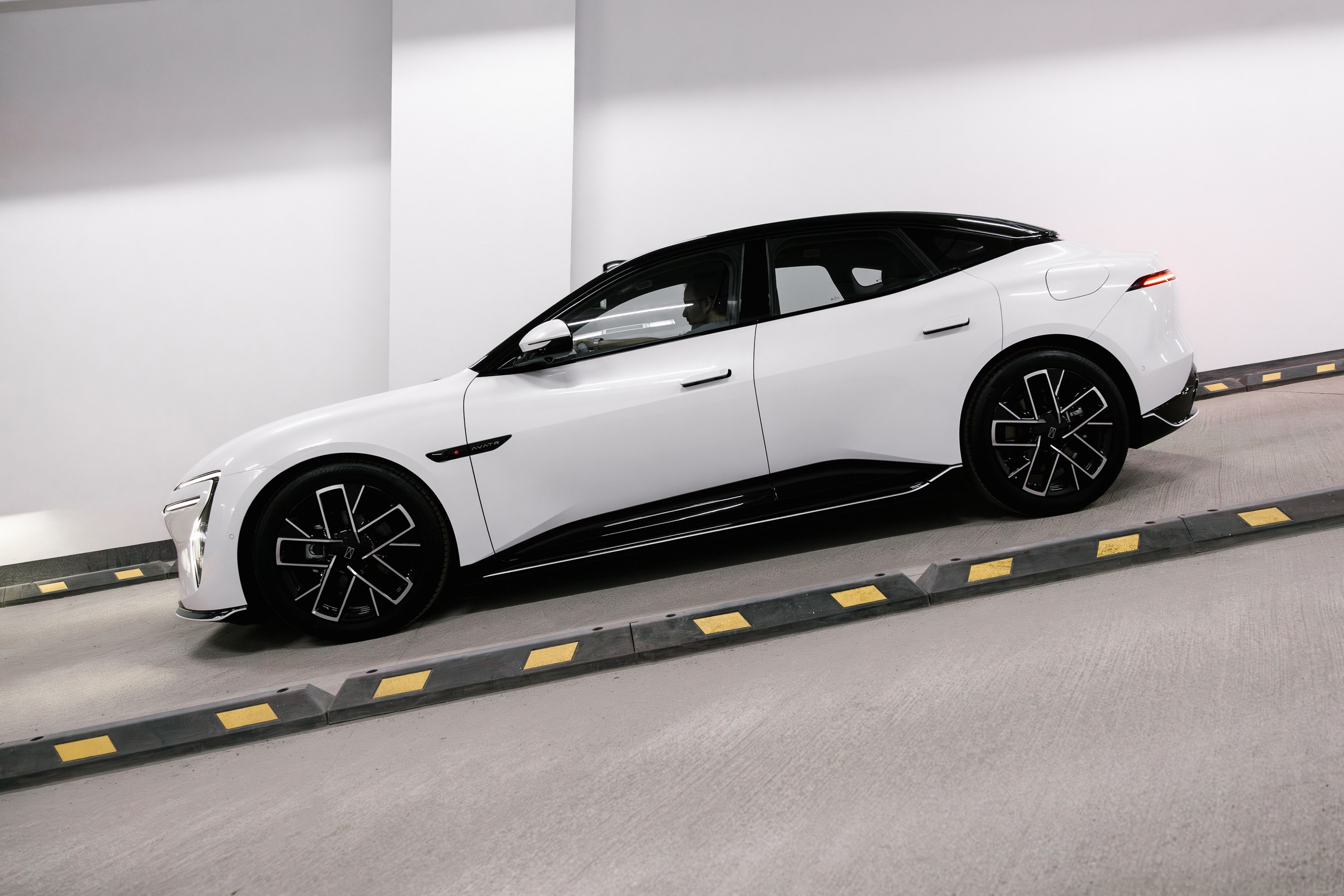 Avatr 06. Эстетика Sveta