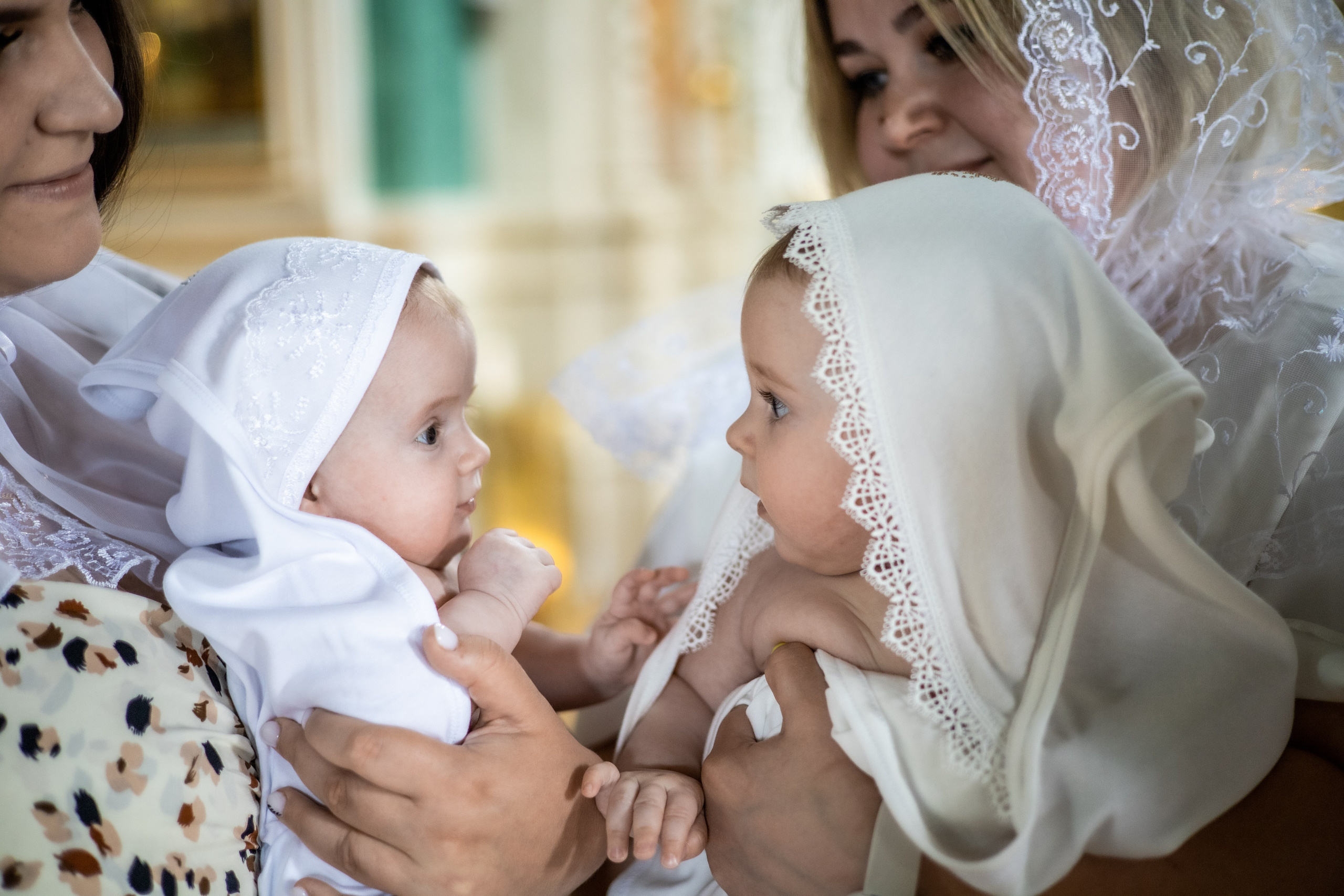 Крещение Ульяны и Вероники. Фотограф Надежда Лукьянова