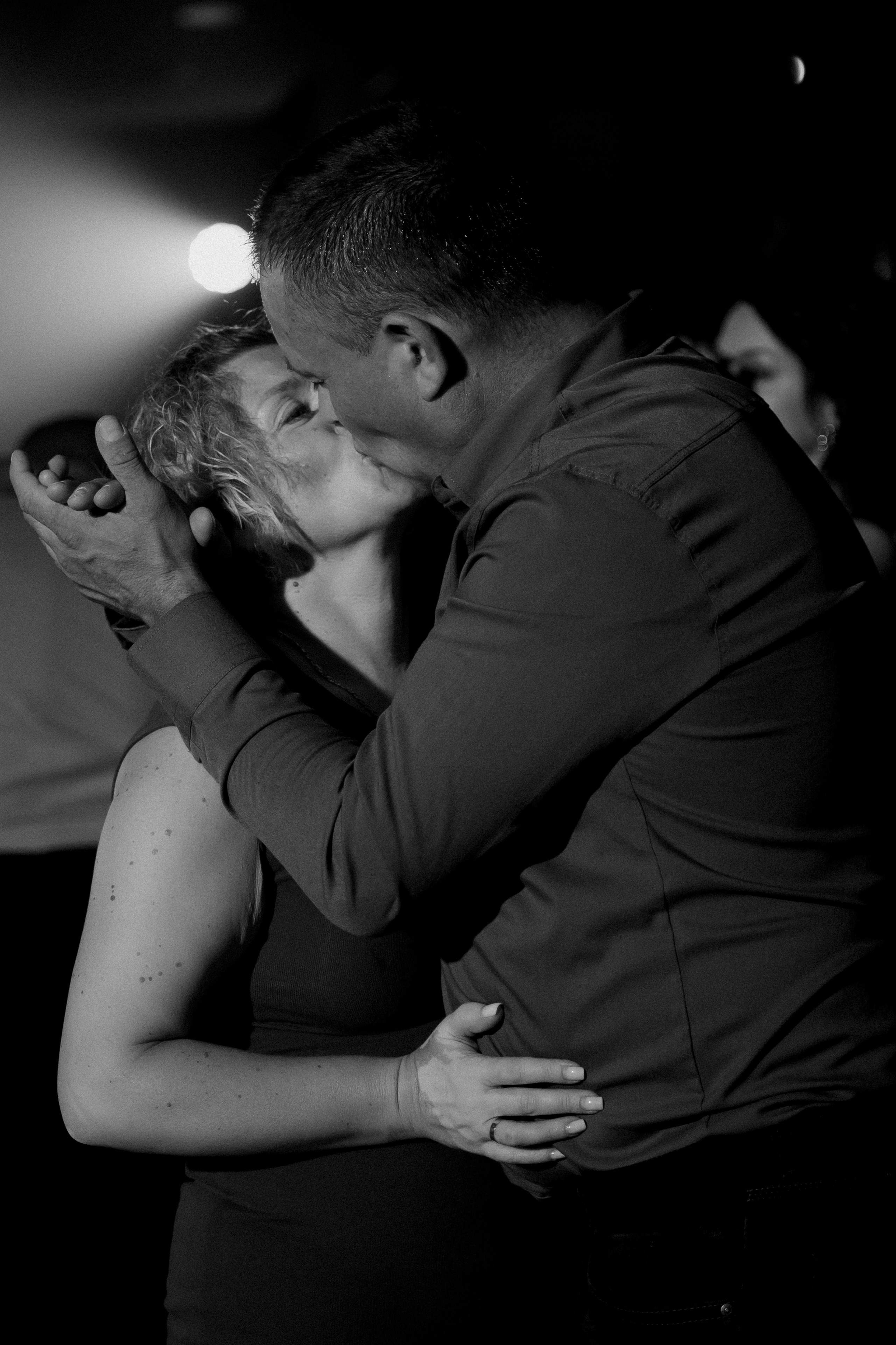 Свадебный и портретный фотограф в Минске и по всему миру Ольга Нестер