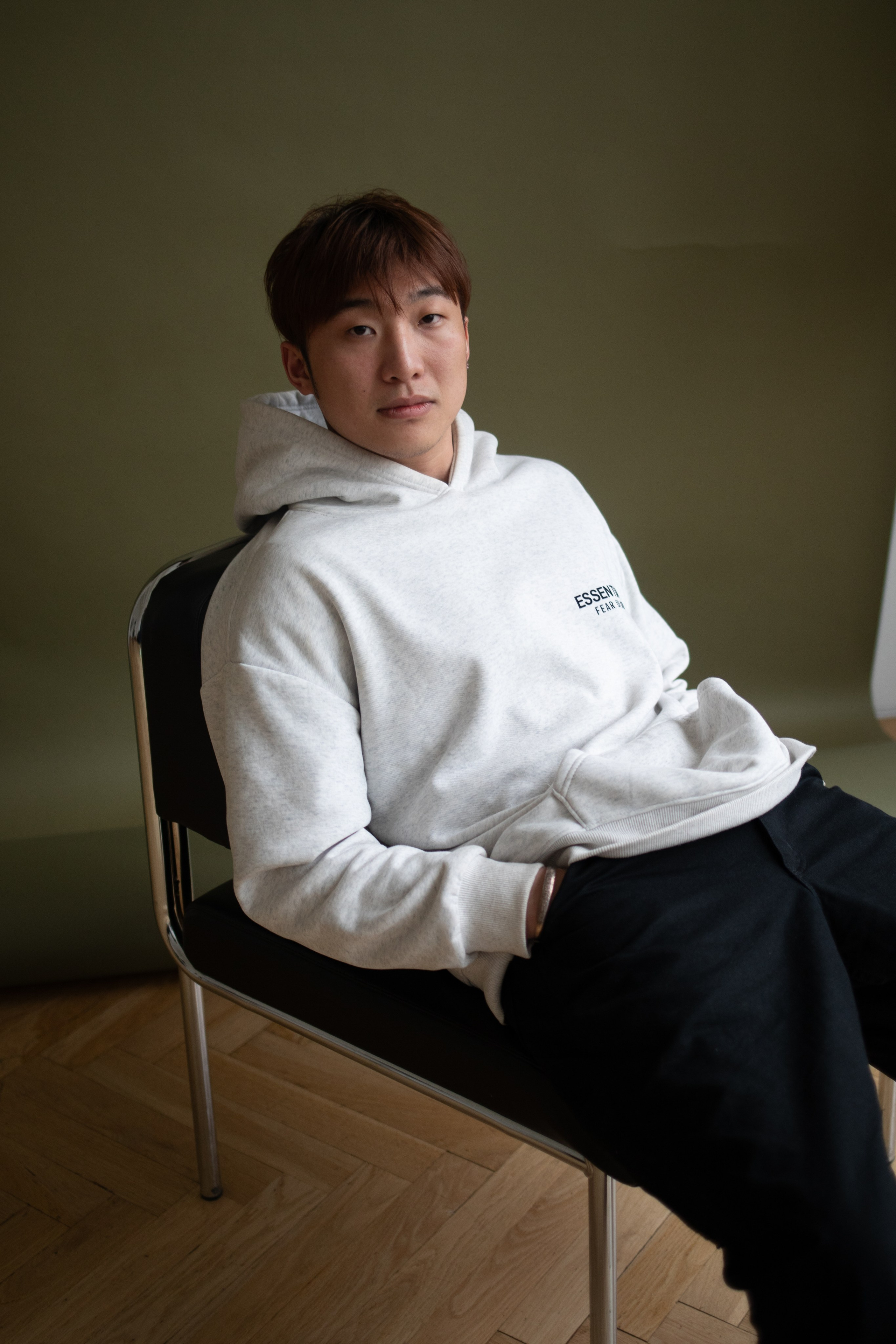 Мужской портрет в студии. Фотограф Санкт-Петербург Всеволожск Мария Наскидашвили