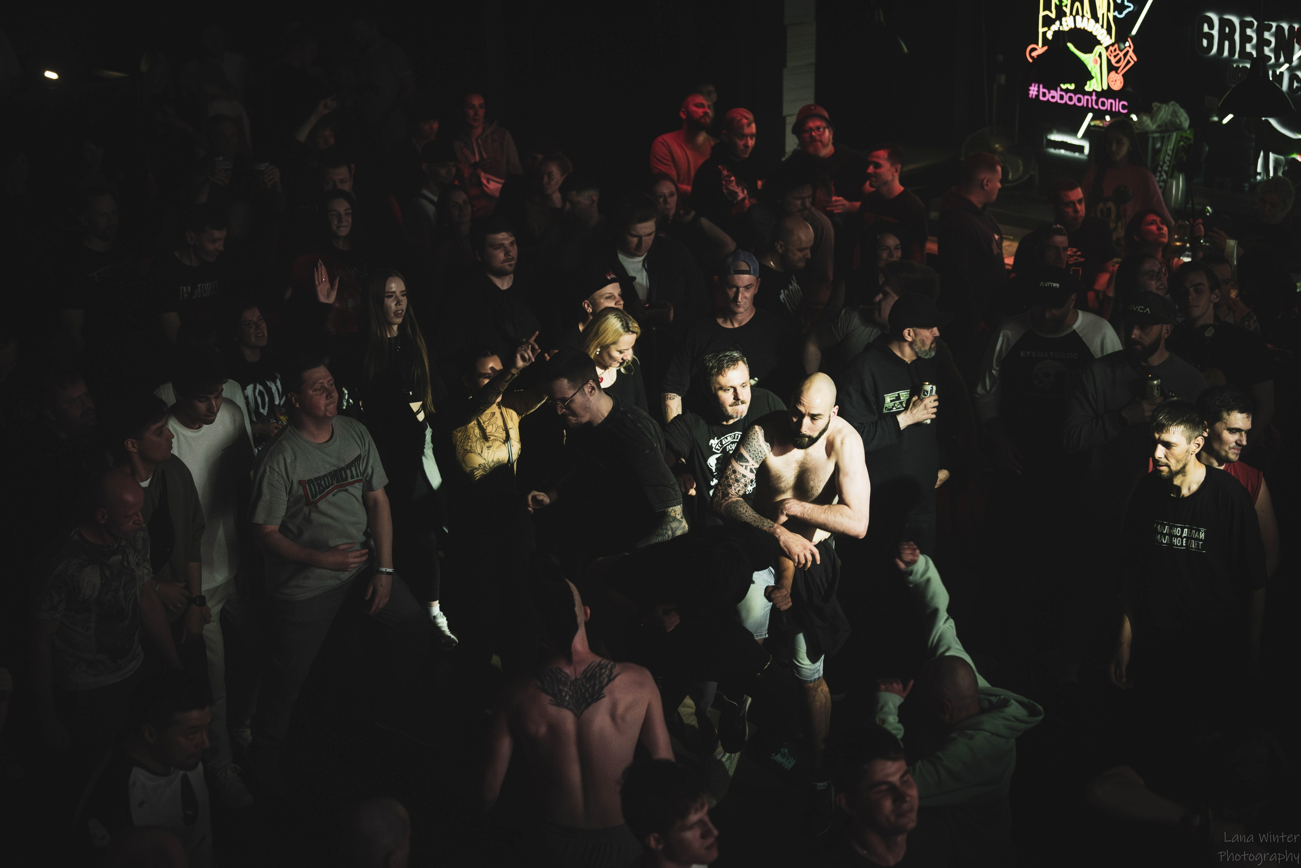 7000$ (29 июня 2025 года, Москва, клуб Урбан). Фотограф Светлана Блинова, Москва и Московская область