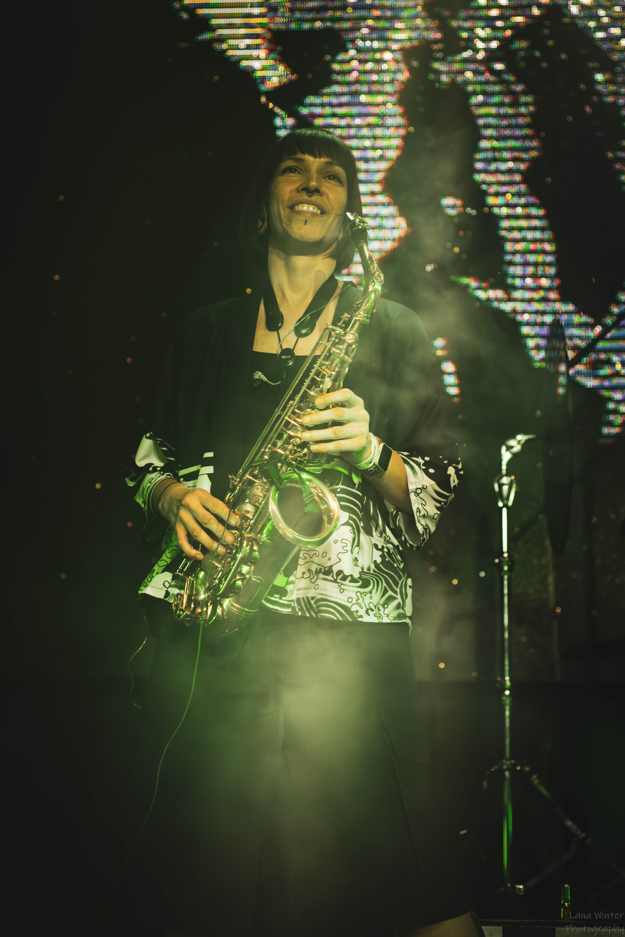 7000$ (29 июня 2025 года, Москва, клуб Урбан). Фотограф Светлана Блинова, Москва и Московская область