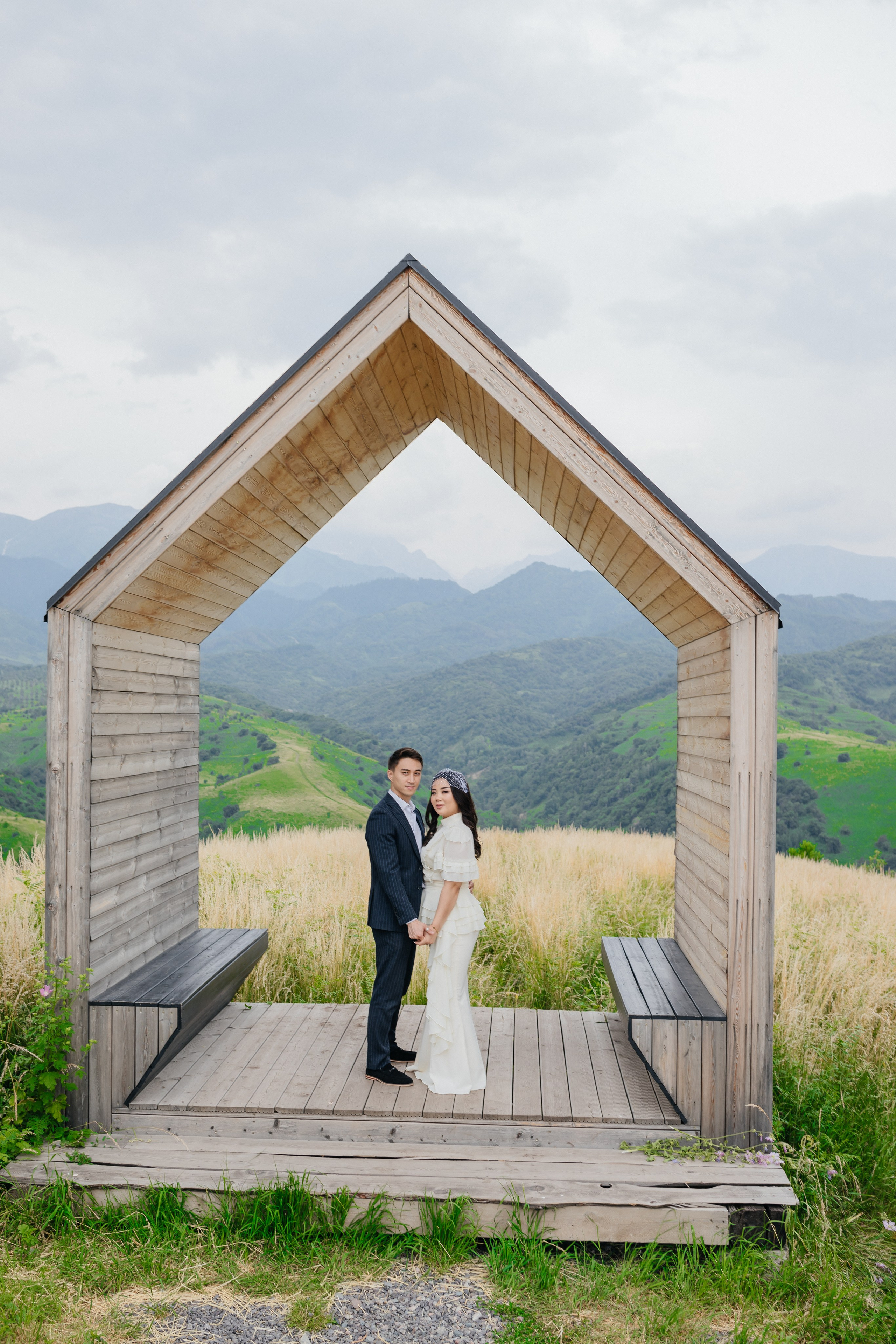 MADI & ARU. Wedding and Fashion photographer