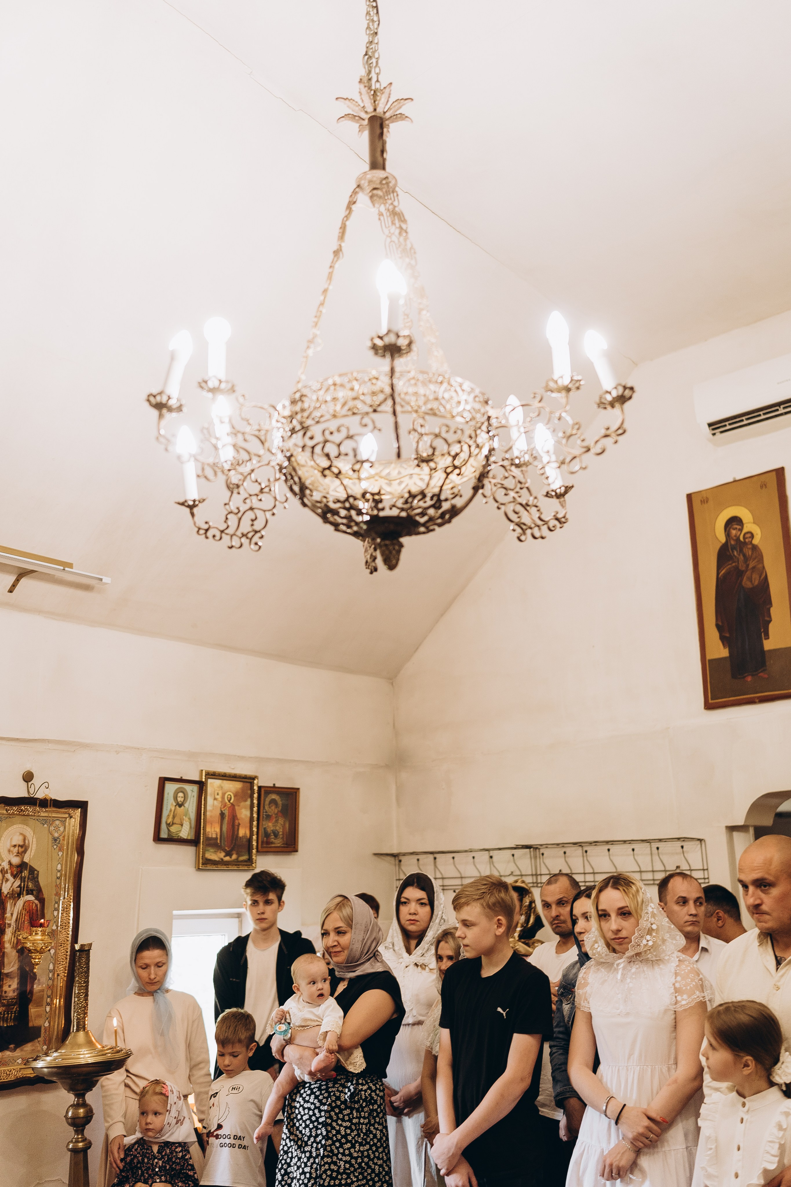 Крещение Михаила в Свято-Никольском храме. Семейный и домашний фотограф в Уфе Ирина Гарасюта