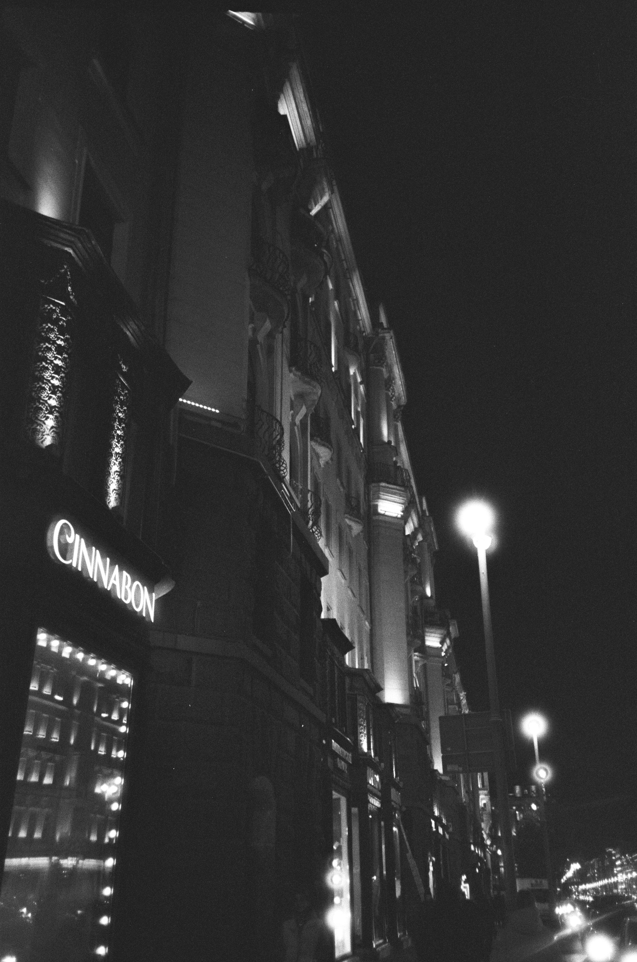 Cosina CX-1 / Fomapan 400 Action / Концерт Розенбаума, Музей Архитектуры