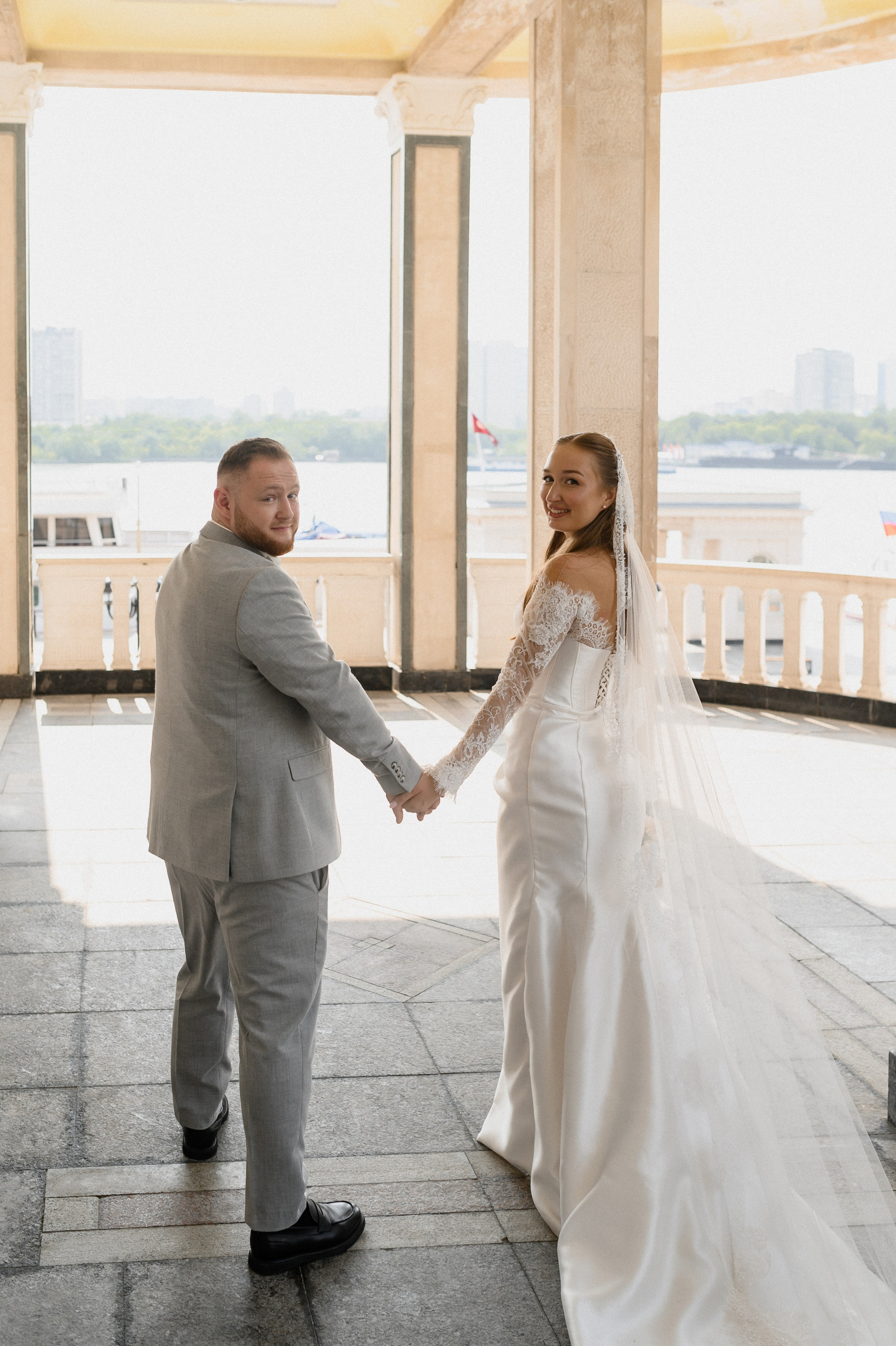 Денис и Даша. Северный речной вокзал. Семейный и свадебный lifestyle-фотограф в Москве Мария Петрова