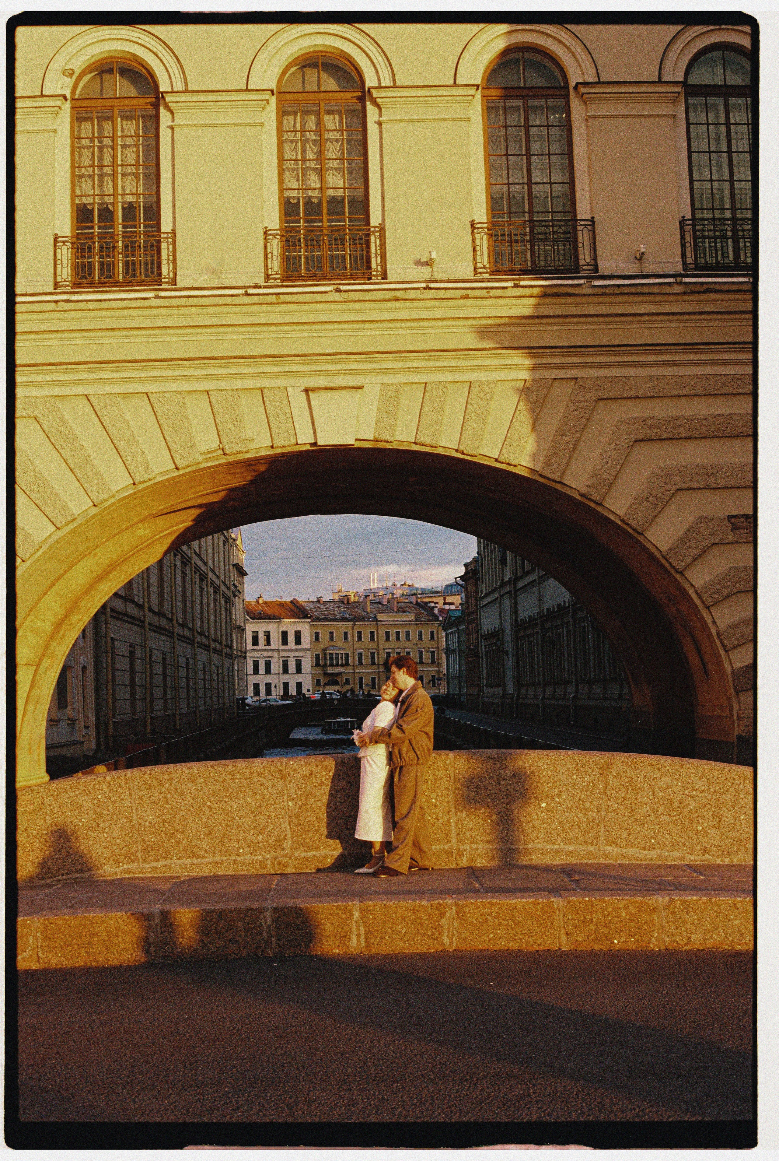 InLove_with_sunset_in_SpB. Сентиментальная свадебная фотография