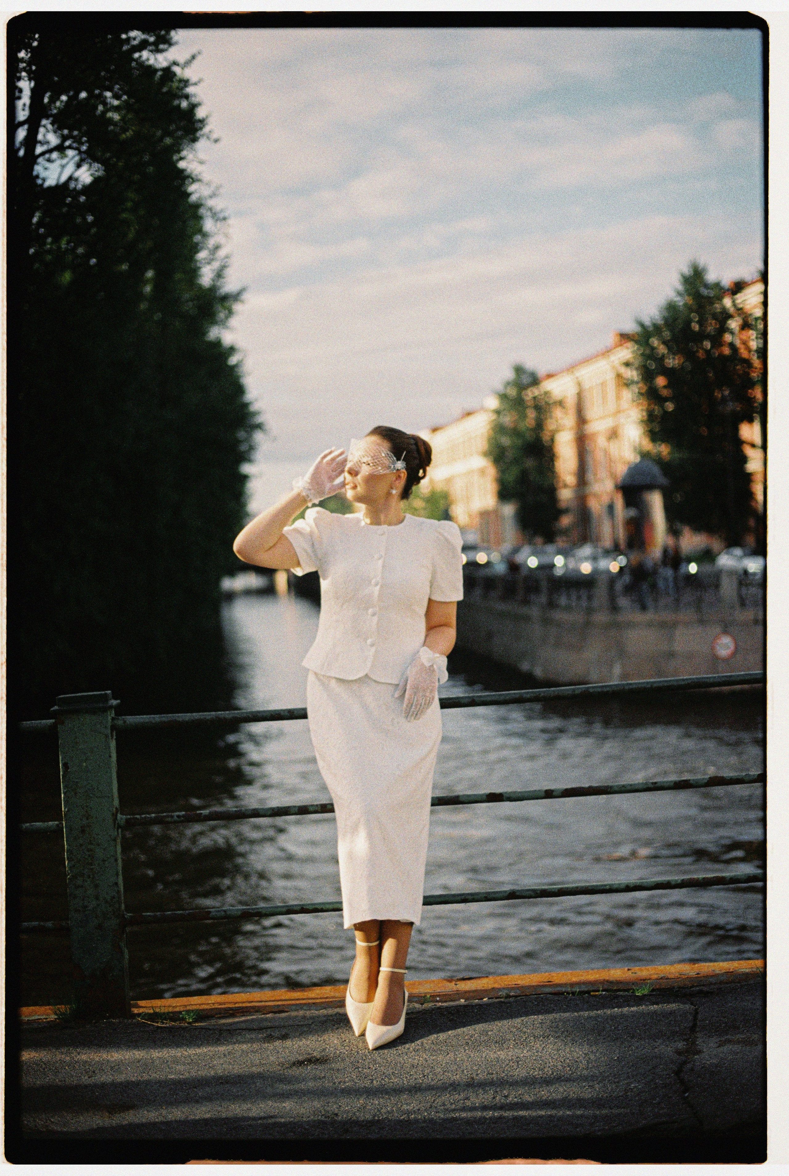 InLove_with_sunset_in_SpB. Сентиментальная свадебная фотография