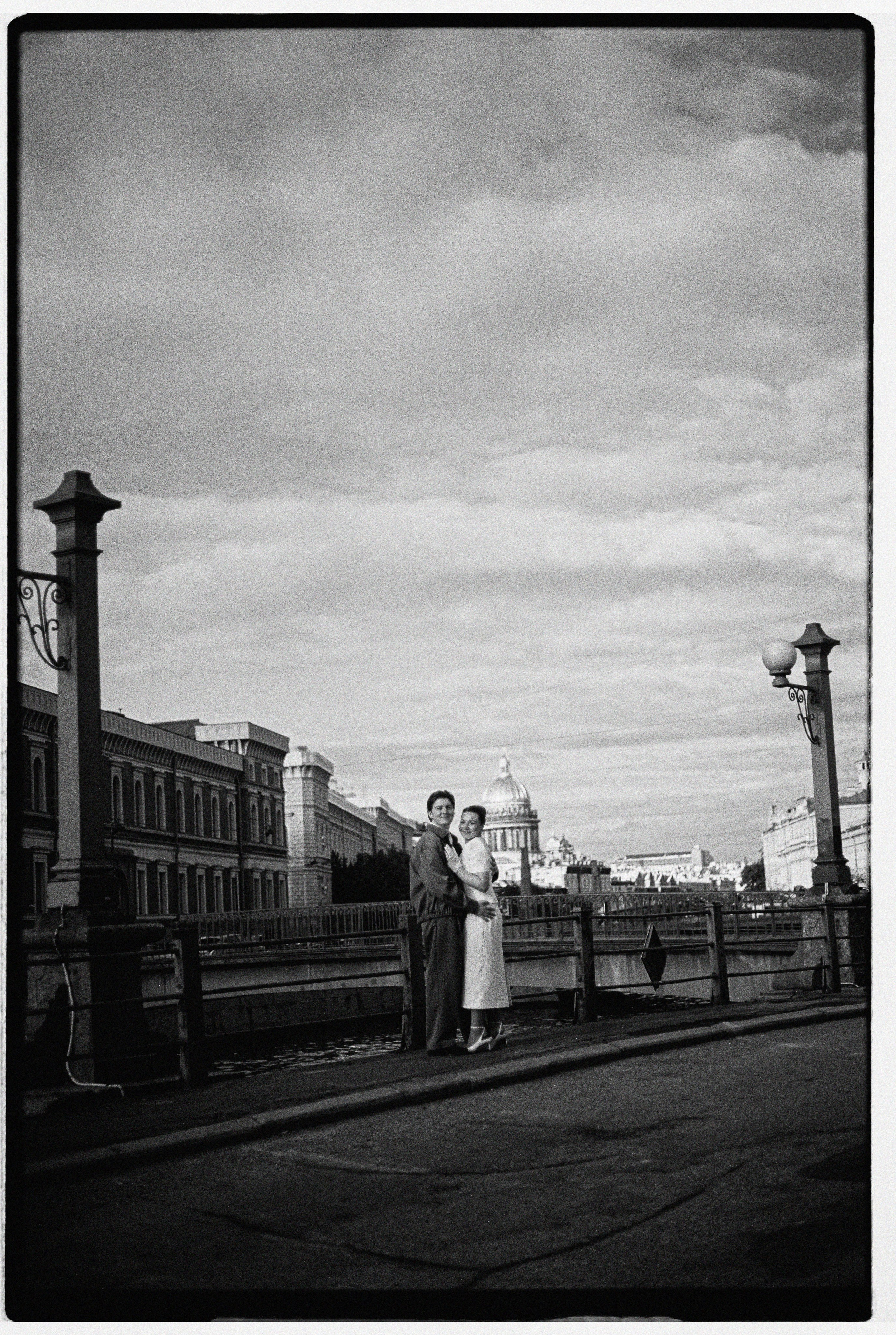 InLove_with_sunset_in_SpB. Сентиментальная свадебная фотография