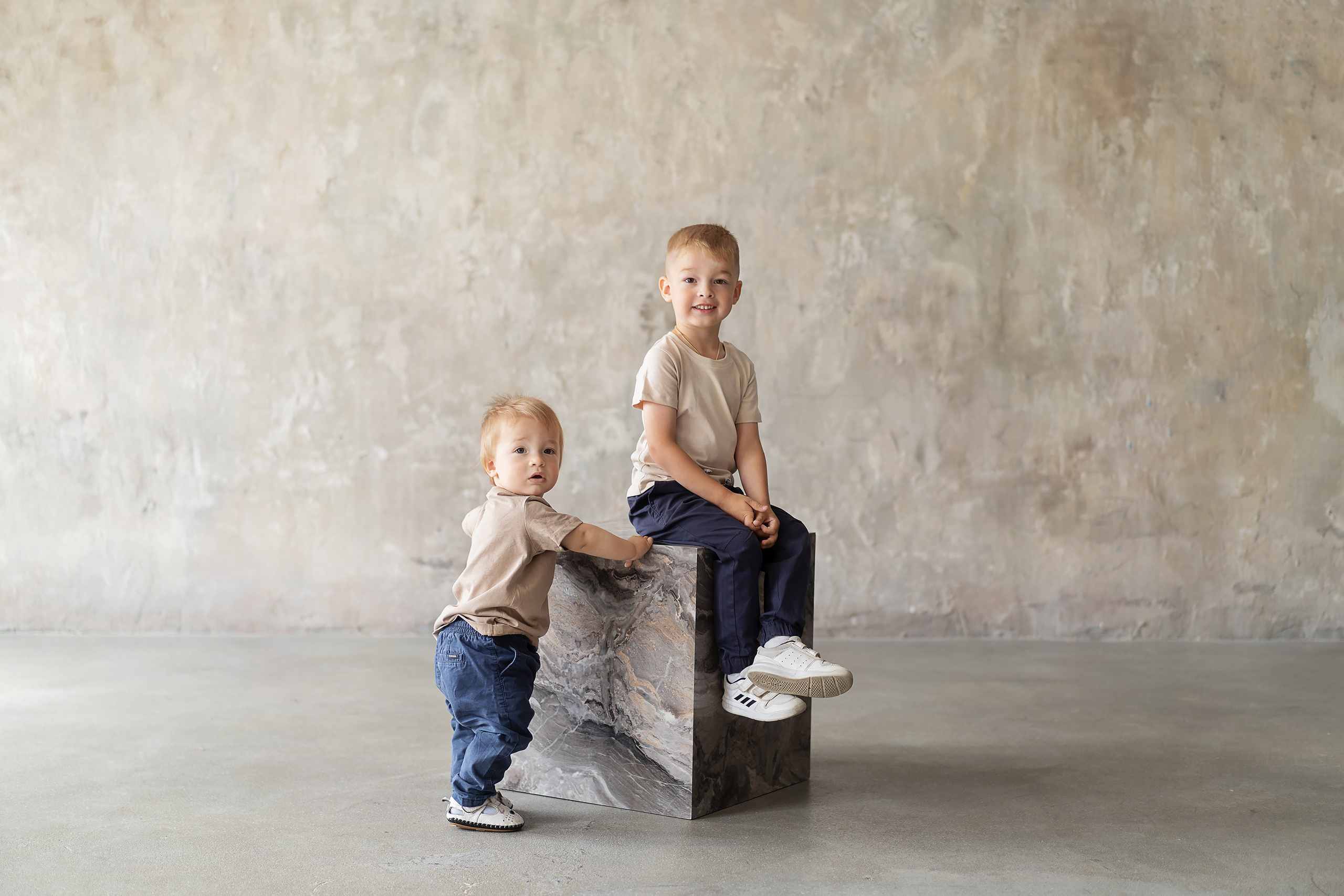 Лёша, Катя, Миша и Денис. Обо мне