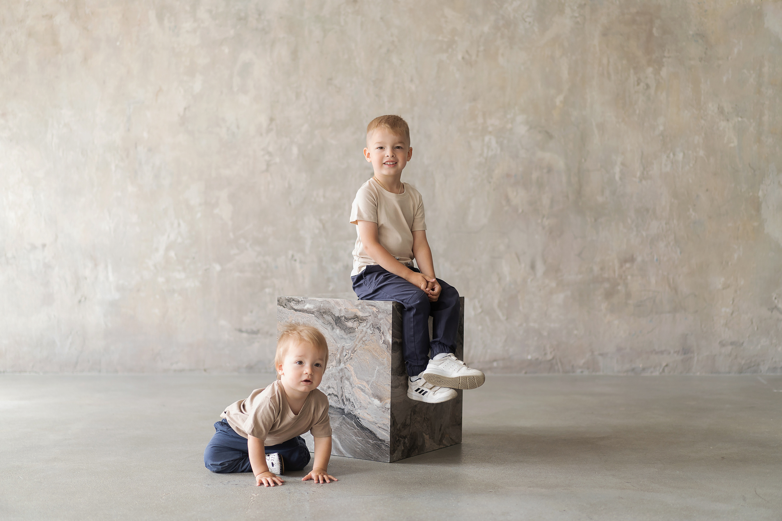 Лёша, Катя, Миша и Денис. Обо мне