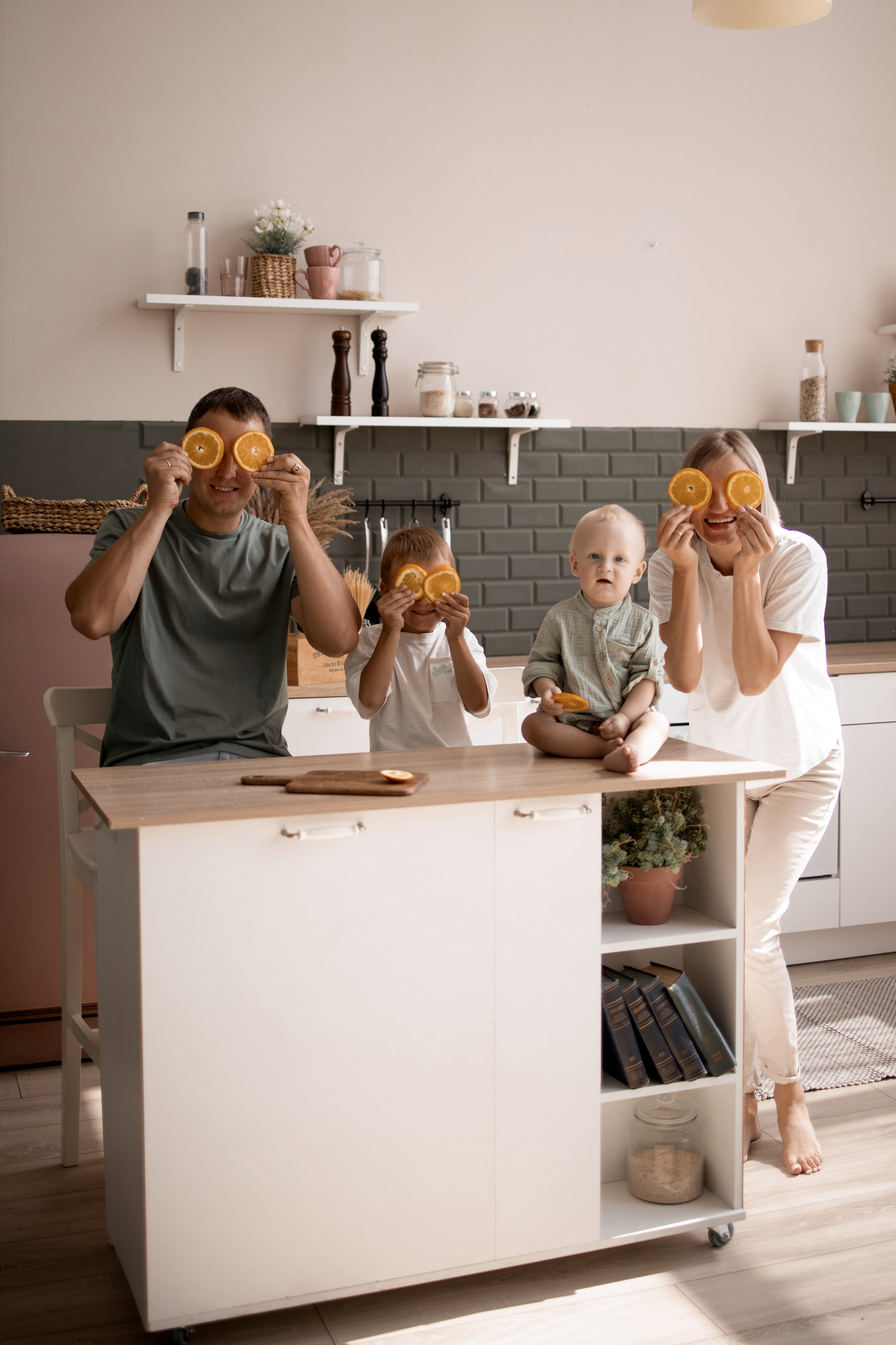 Семейные съемки в студии. Женский и семейный фотограф в Воронеже Надя Кузнецова