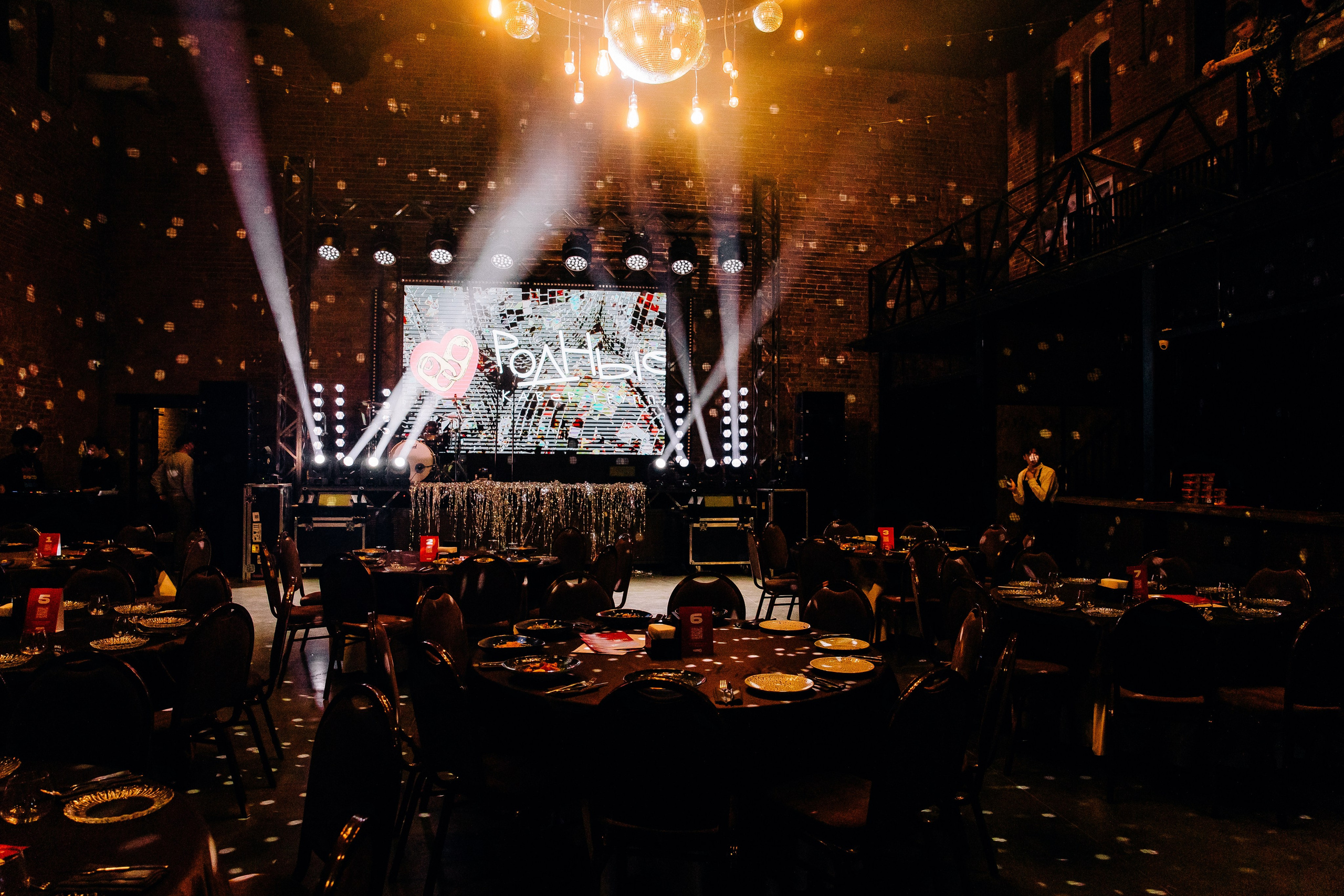 АнтиКорпоратив РОДНЫЕ. Свадебный и семейный фотограф в Воронеже Свиридова Евгения