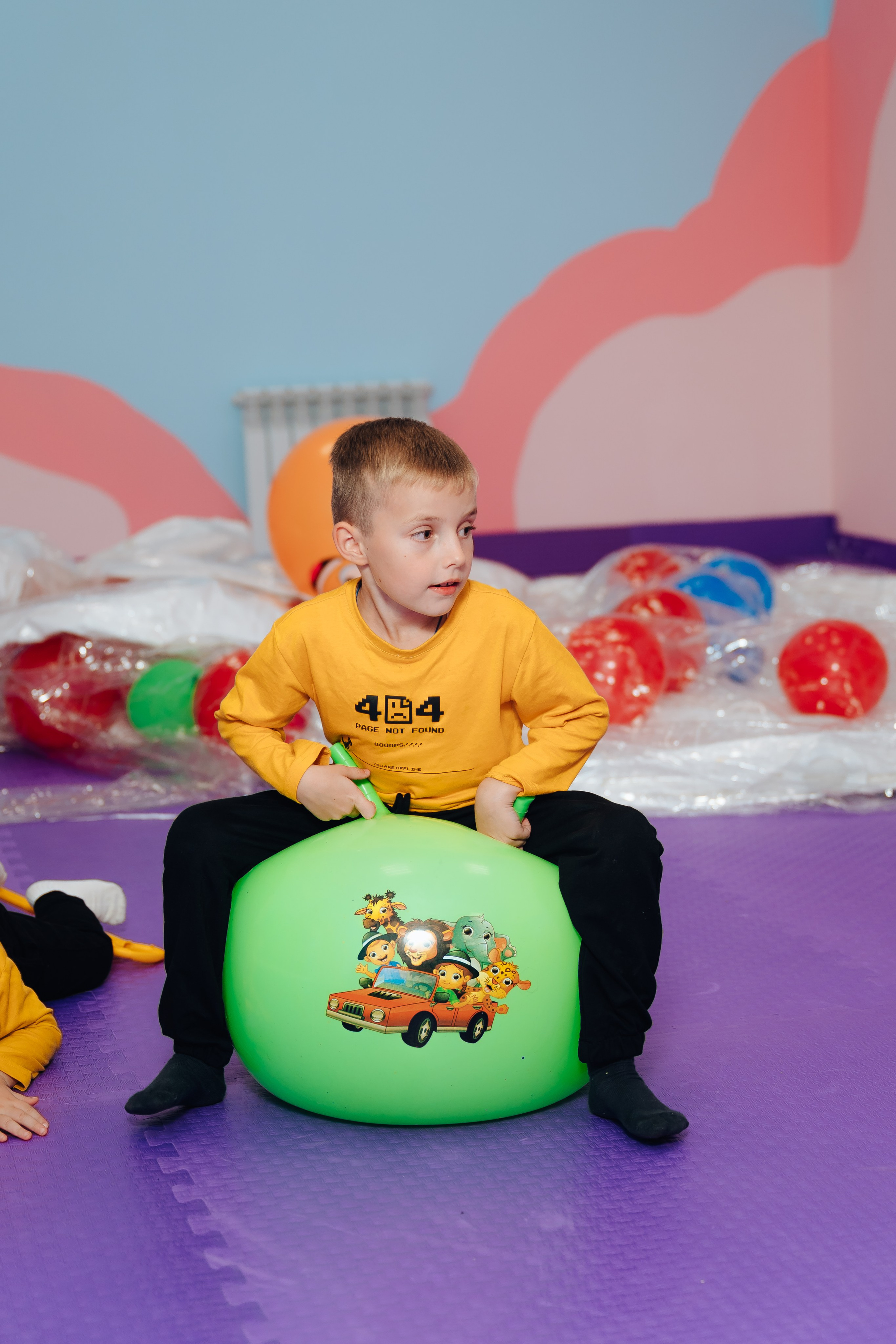 Праздник Льва в Мультифокс. Детский и семейный фотограф Катерина Мишина