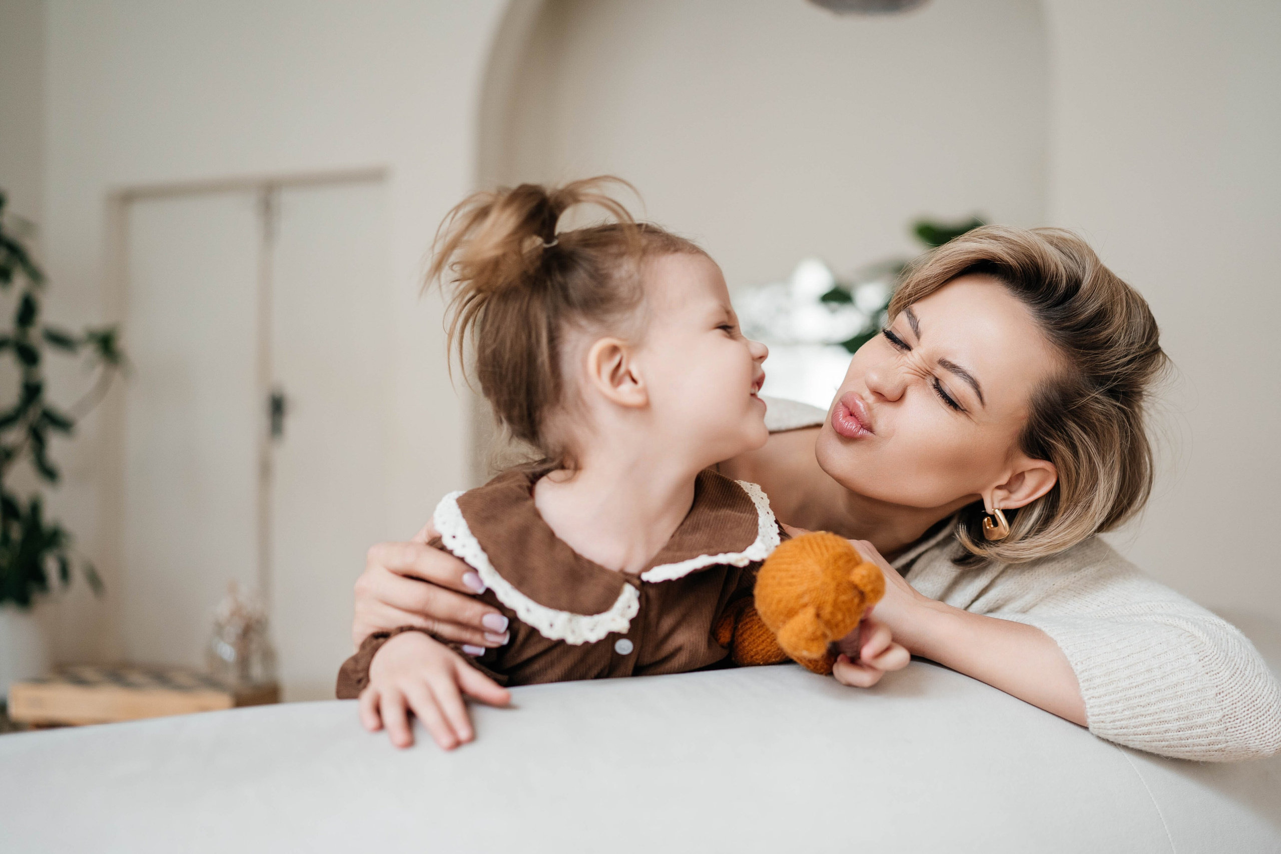 Настя, Юра и Ева. Https://instagram.com/ana.stasia.n