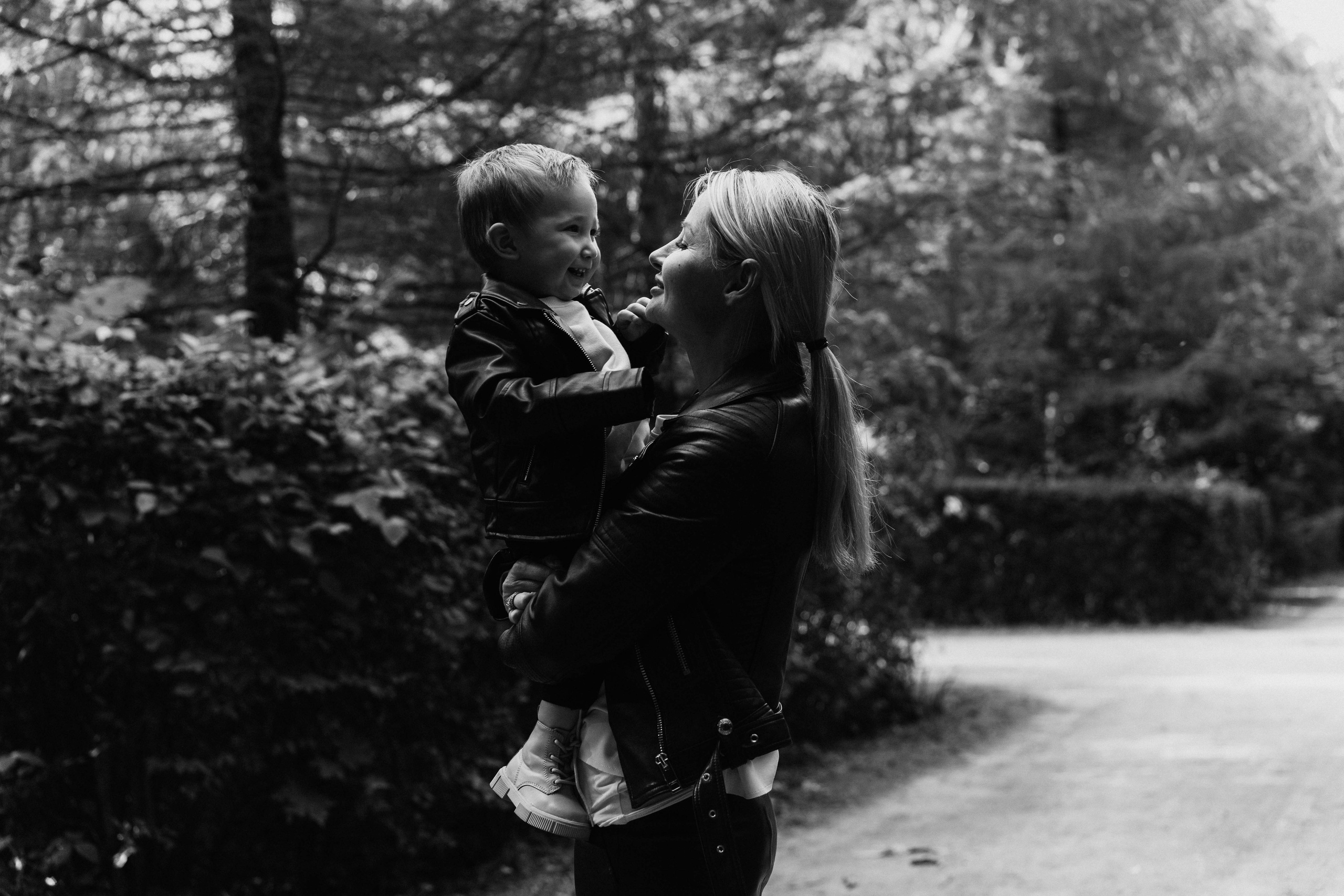 ПЕРВЫЕ ШАГИ РЕБЁНКА — ЭТО ПЕРВЫЕ ШАГИ МАТЕРИ В НОВУЮ ЖИЗНЬ. Семейный и детский фотограф Анна Бренч