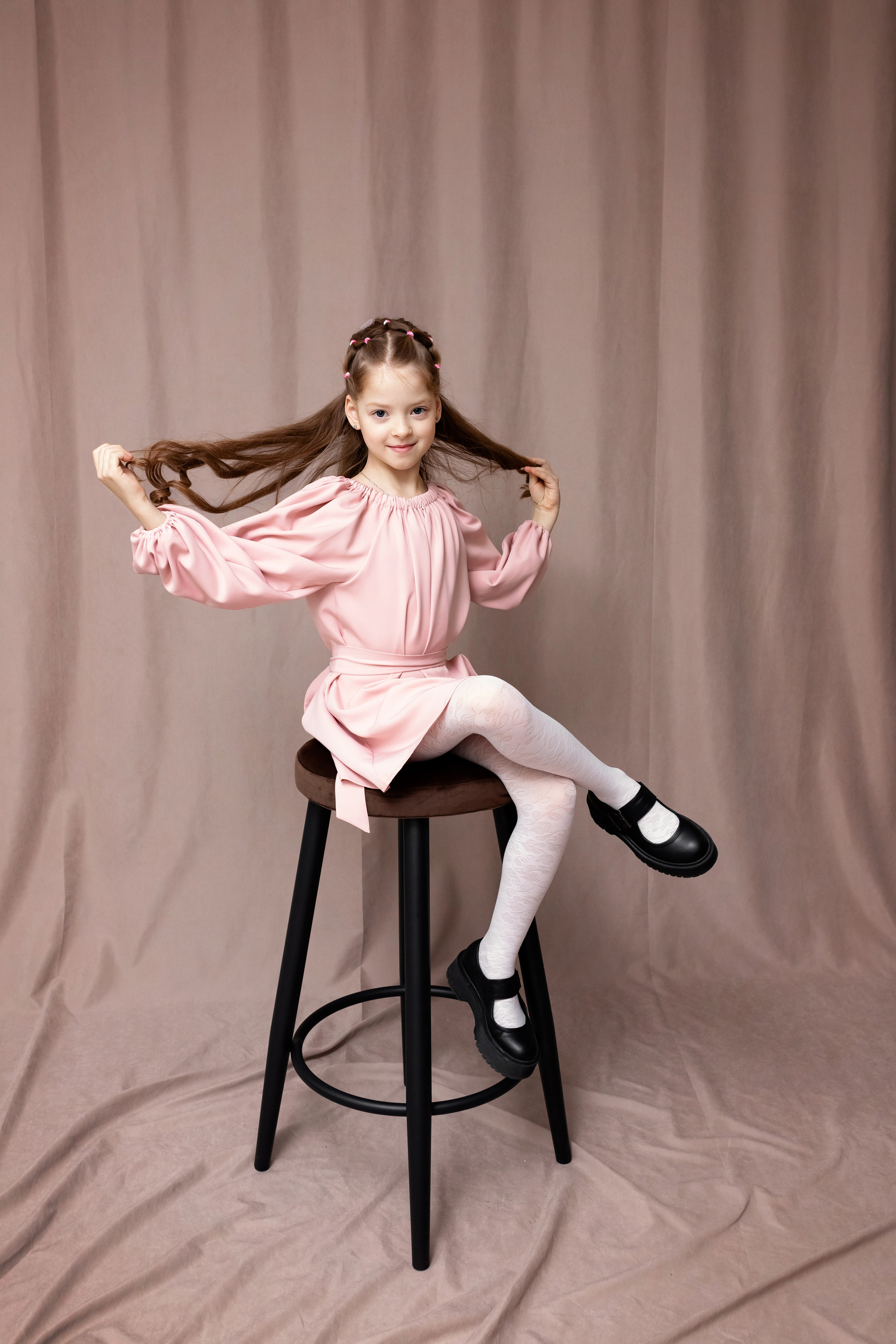 Моя студия. Семья Ксении. Декабрь 2022. Фотограф Пермь. Свадьбы. Семья и дети, школа, д. сад. Фотокниги