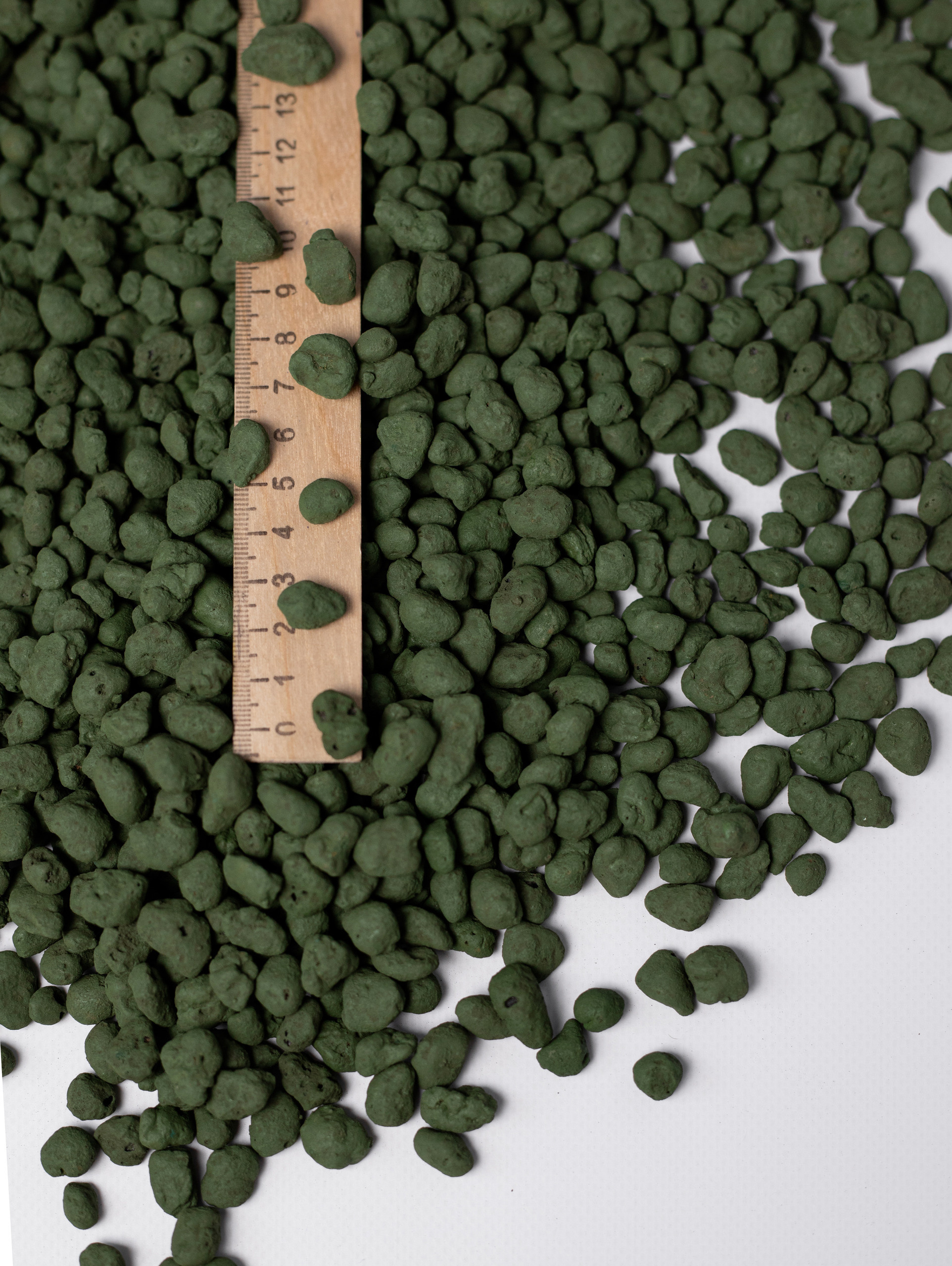 Керамзит декоративный. Хаки. 2022. Фотограф Пермь. Свадьбы. Семья и дети, школа, д. сад. Фотокниги