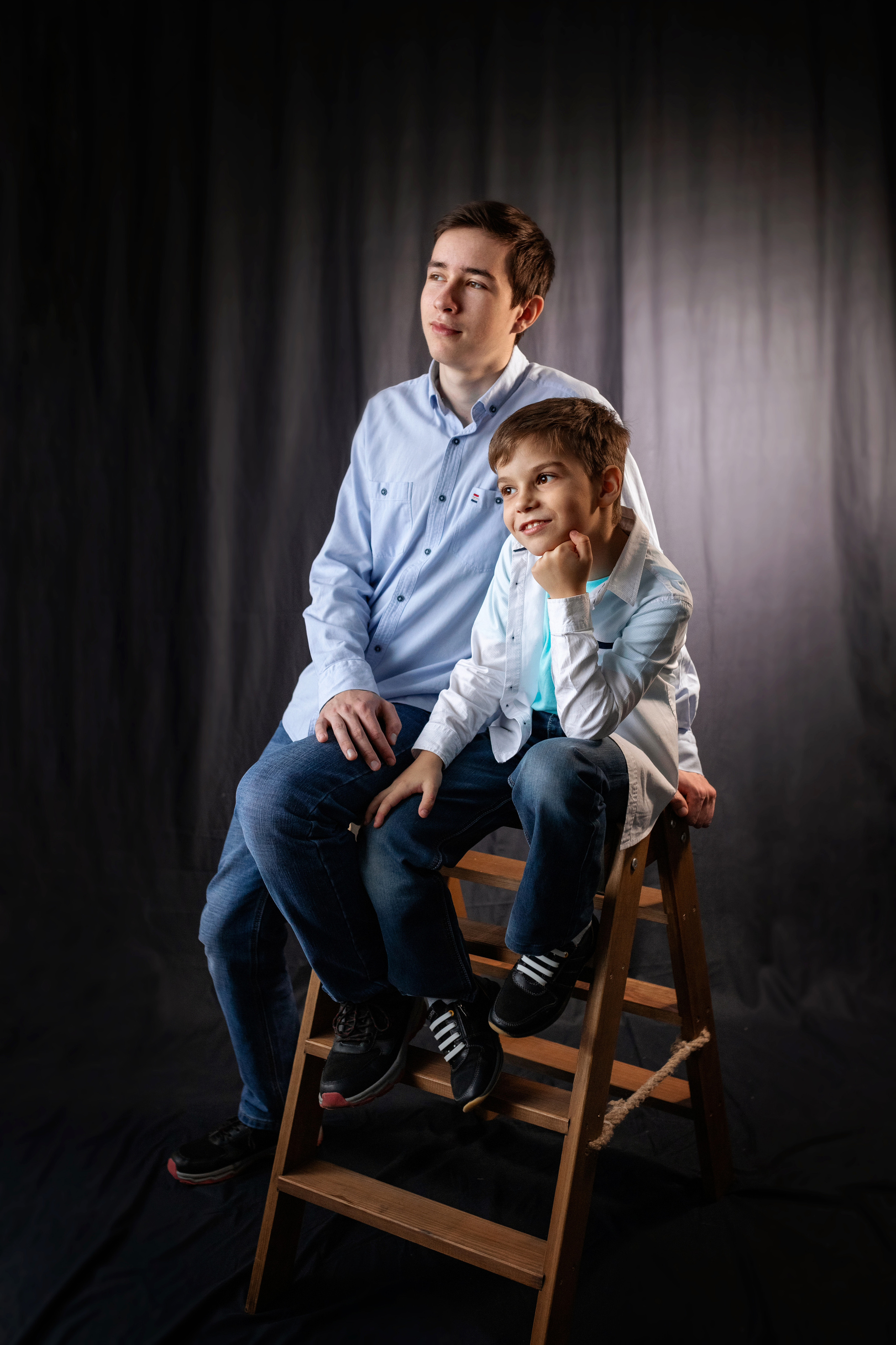 Моя студия. Ирина, Александр и Максим. Ноябрь 2022. Фотограф Пермь. Свадьбы. Семья и дети, школа, д. сад. Фотокниги