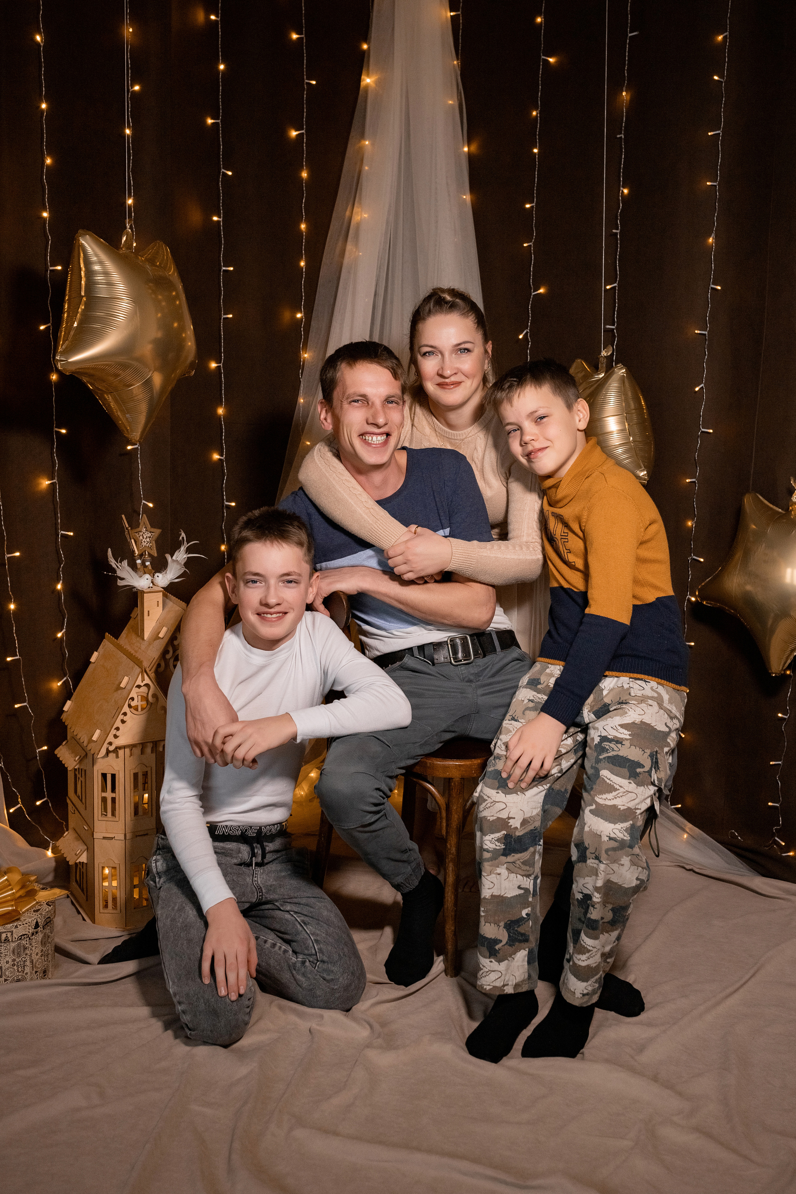 семейное новогоднее фото