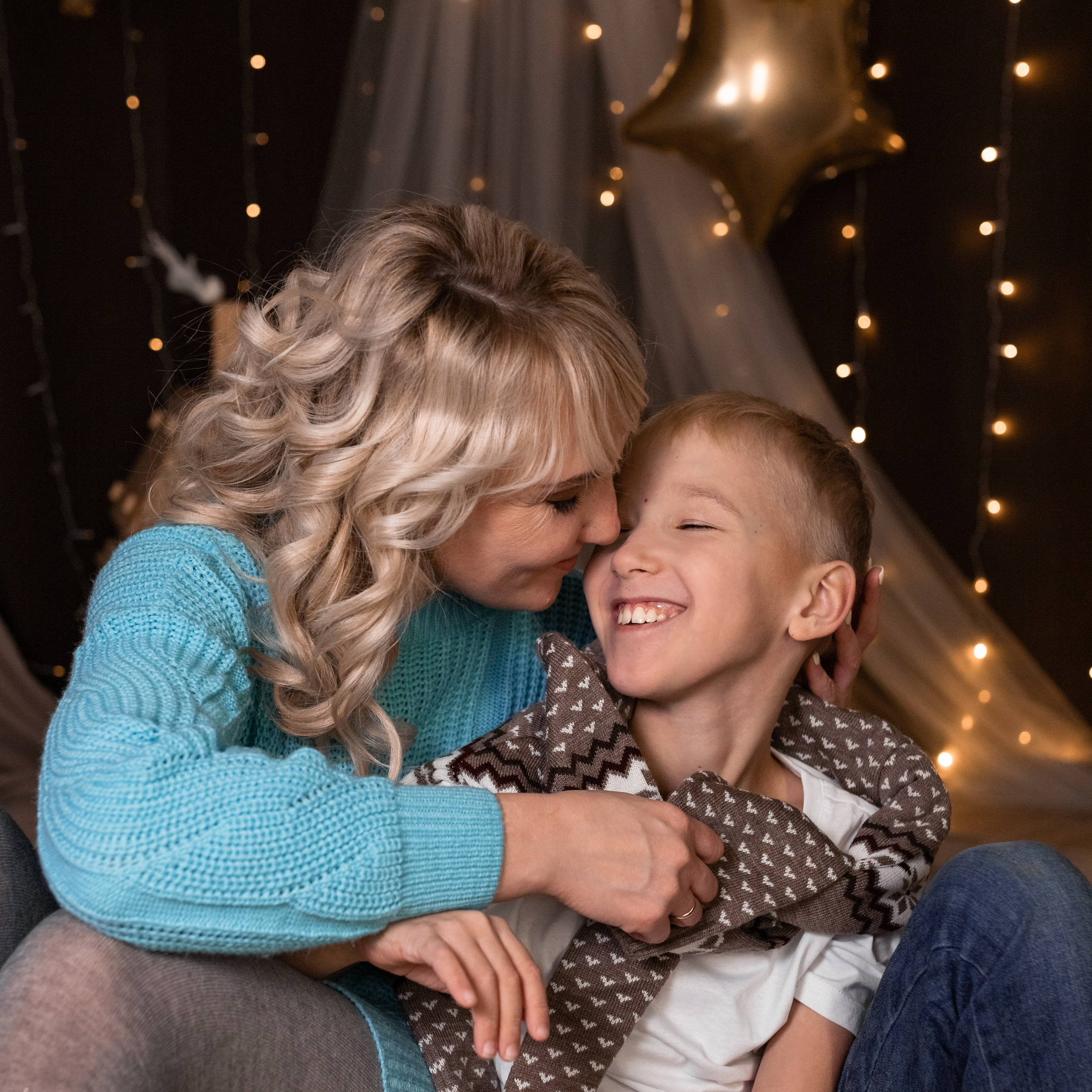 Семейная. Моя студия. Ольга Роман и Влад. Декабрь 2022 г. Фотограф Пермь. Свадьбы. Семья и дети, школа, д. сад. Фотокниги