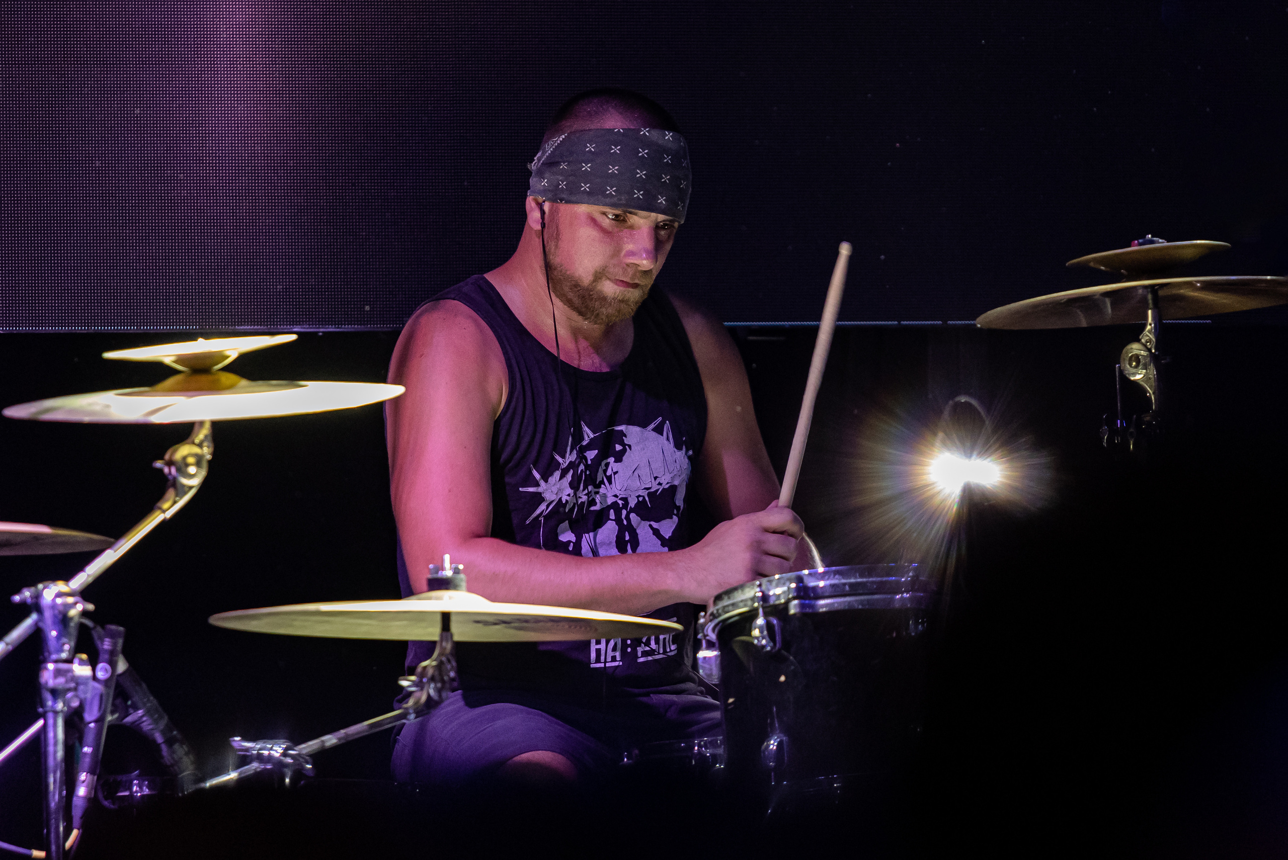 ГРОБОВАЯ ДОСКА НА METAL OVER RUSSIA 2022. Фотограф Сонкина Татьяна