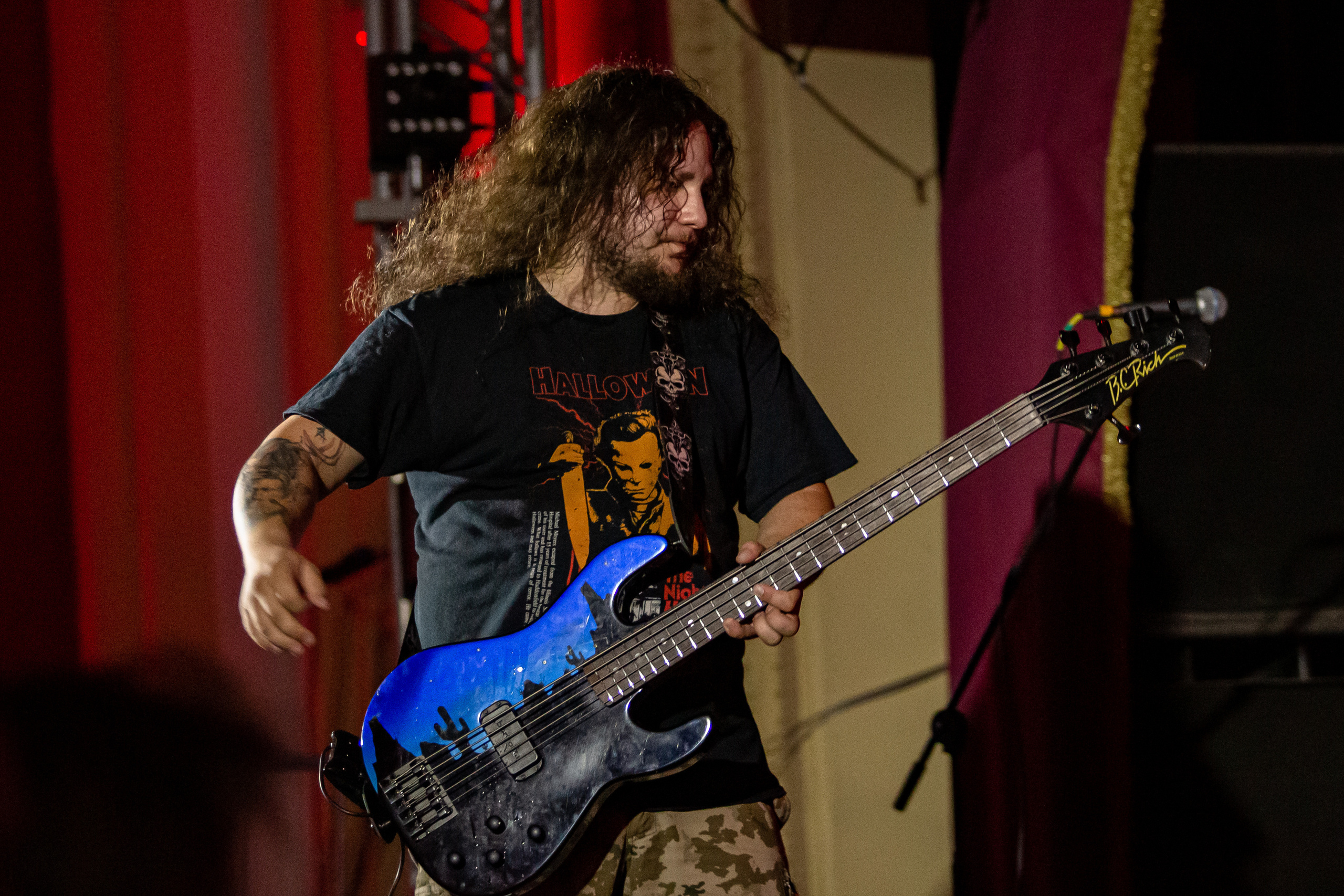 ГРОБОВАЯ ДОСКА НА METAL OVER RUSSIA 2022. Фотограф Сонкина Татьяна